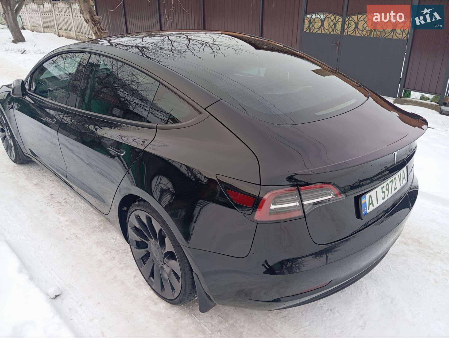 Tesla Model 3 2023 VIN 5YJ3E1EC5PF697541 фото оголошення 11 з 37