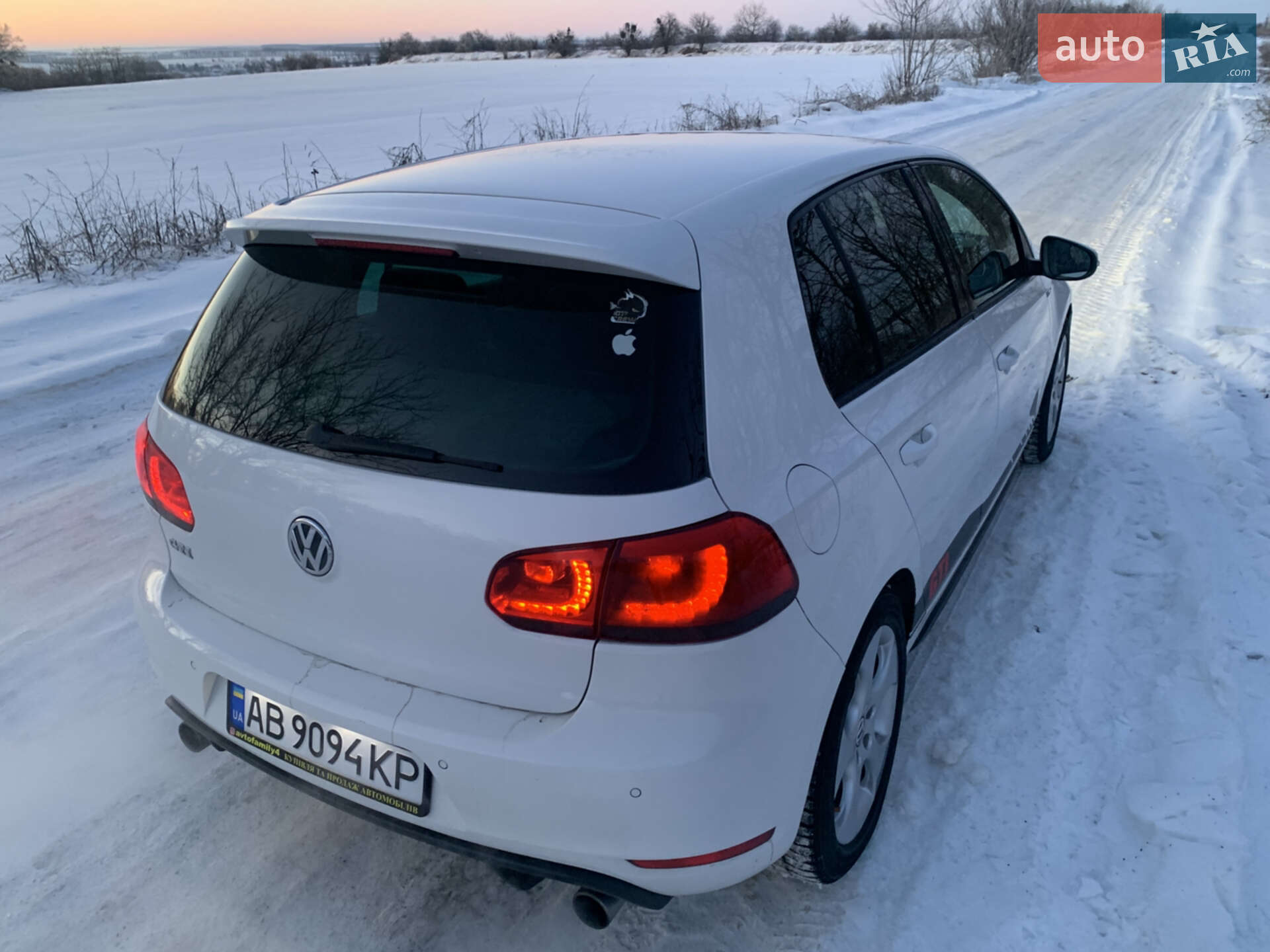 Volkswagen Golf 2011 VIN WVWZZZ1KZCW113240 фото оголошення 31 з 38