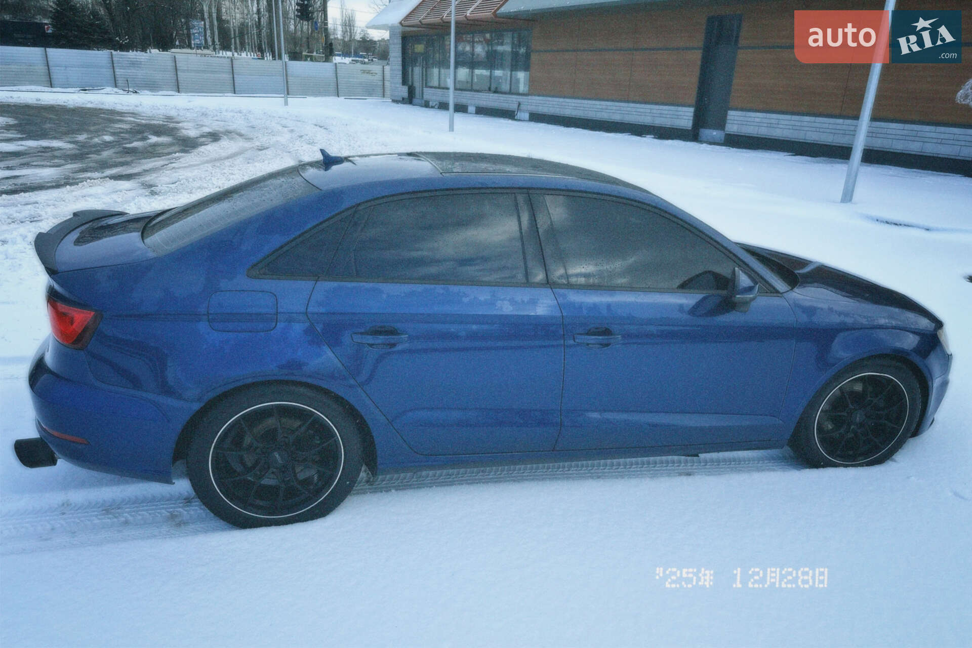 Audi A3 2014 VIN WAUBFGFF6F1011497 фото оголошення 3 з 16