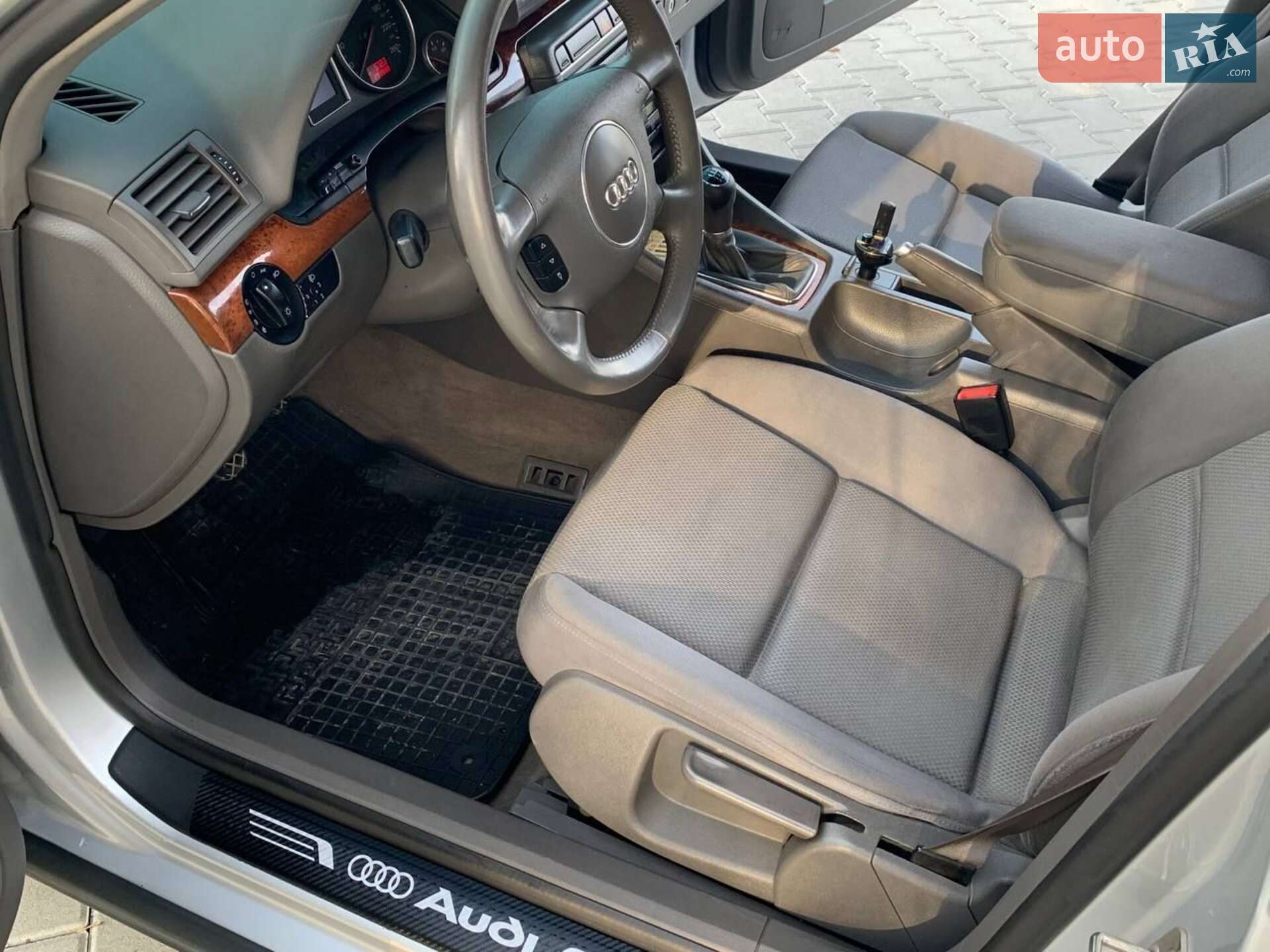 Audi A4 2001 VIN WAUZZZ8EZ1A073101 фото оголошення 13 з 20