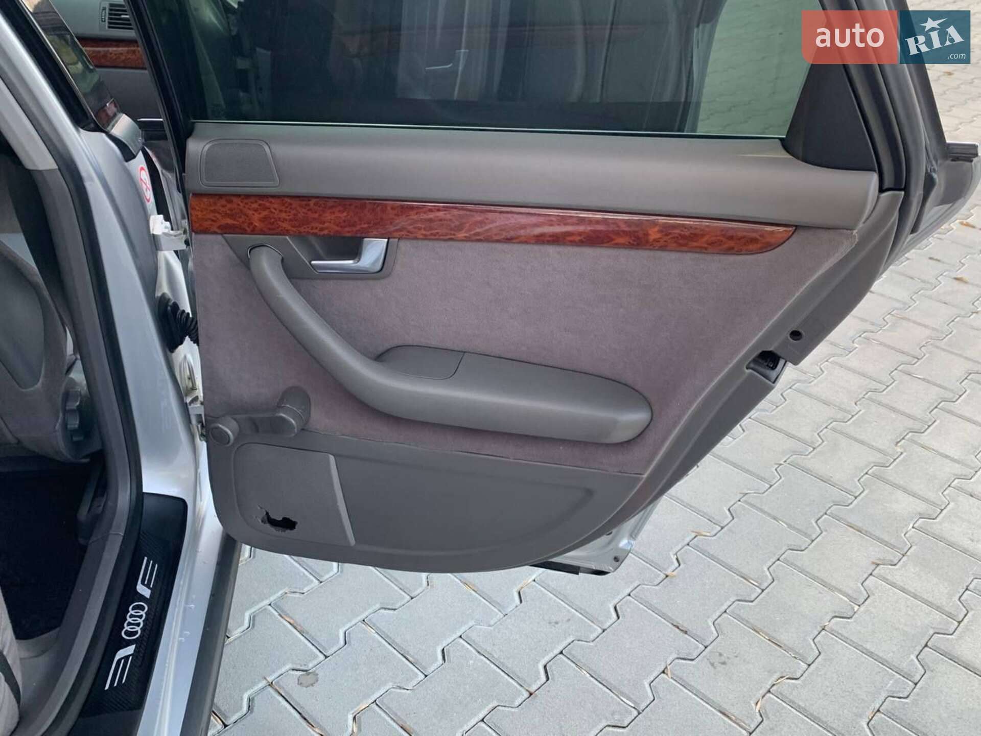 Audi A4 2001 VIN WAUZZZ8EZ1A073101 фото оголошення 15 з 20