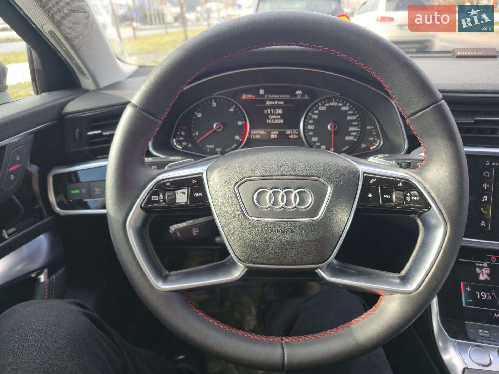 Audi A6 2019 VIN WAUZZZF26KN081129 фото оголошення 2 з 28