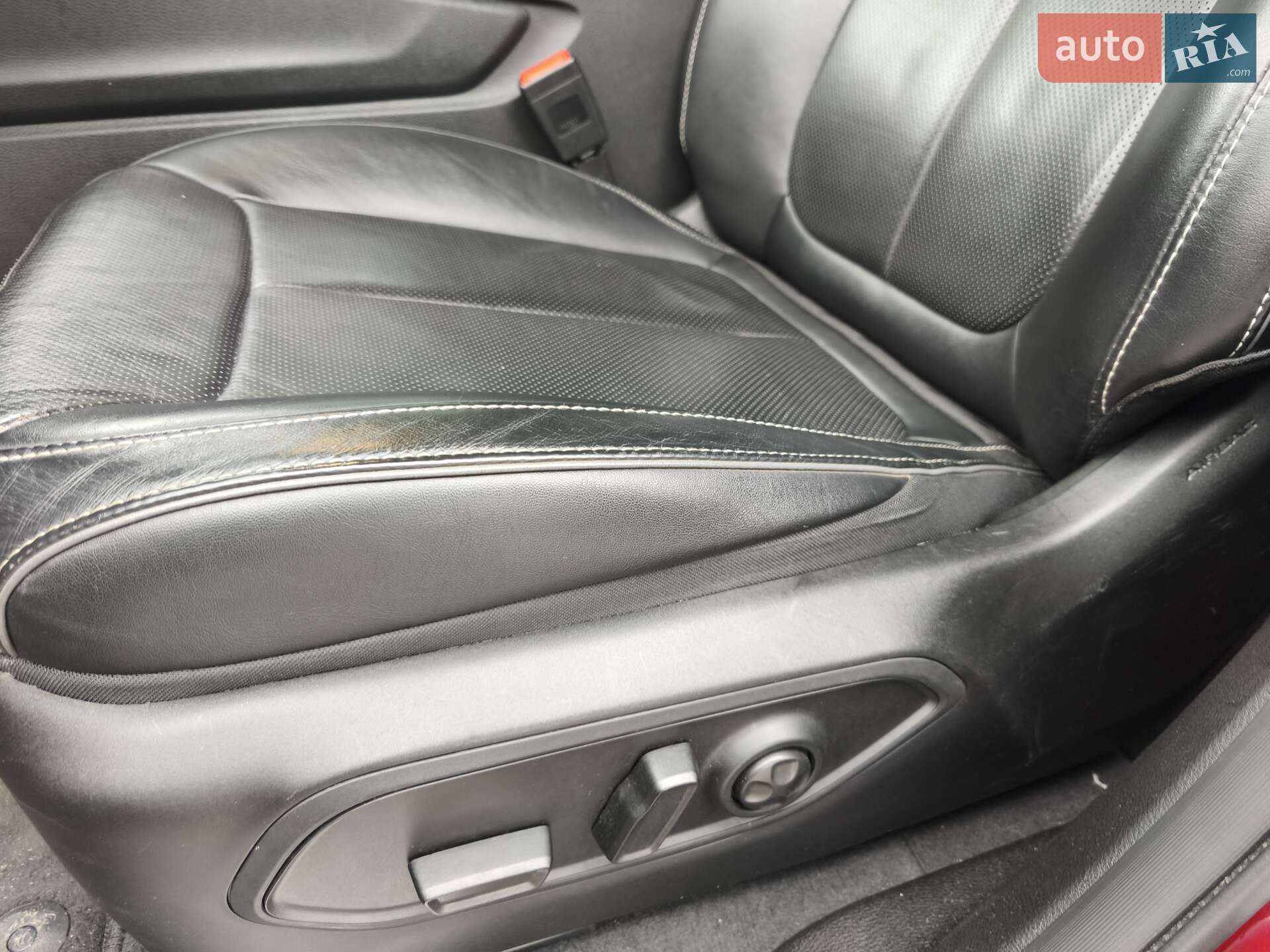 Jeep Grand Cherokee 2022 VIN 1C4RJYD62N8746685 фото оголошення 12 з 46