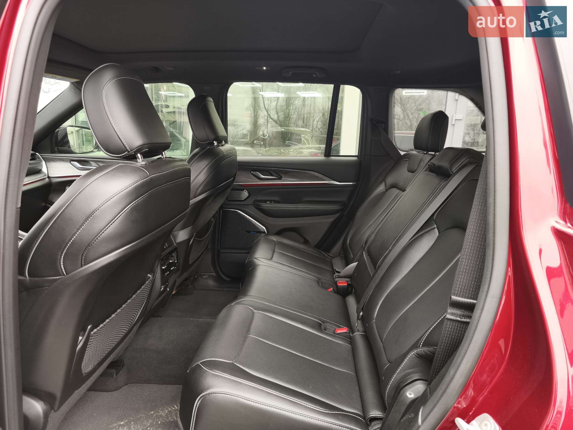 Jeep Grand Cherokee 2022 VIN 1C4RJYD62N8746685 фото оголошення 15 з 46