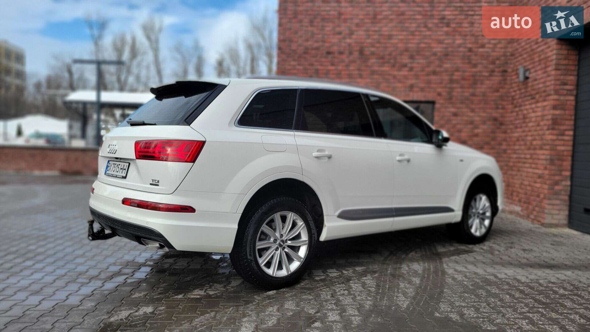 Audi Q7 2018 VIN WAUZZZ4M8JD035133 фото оголошення 19 з 99