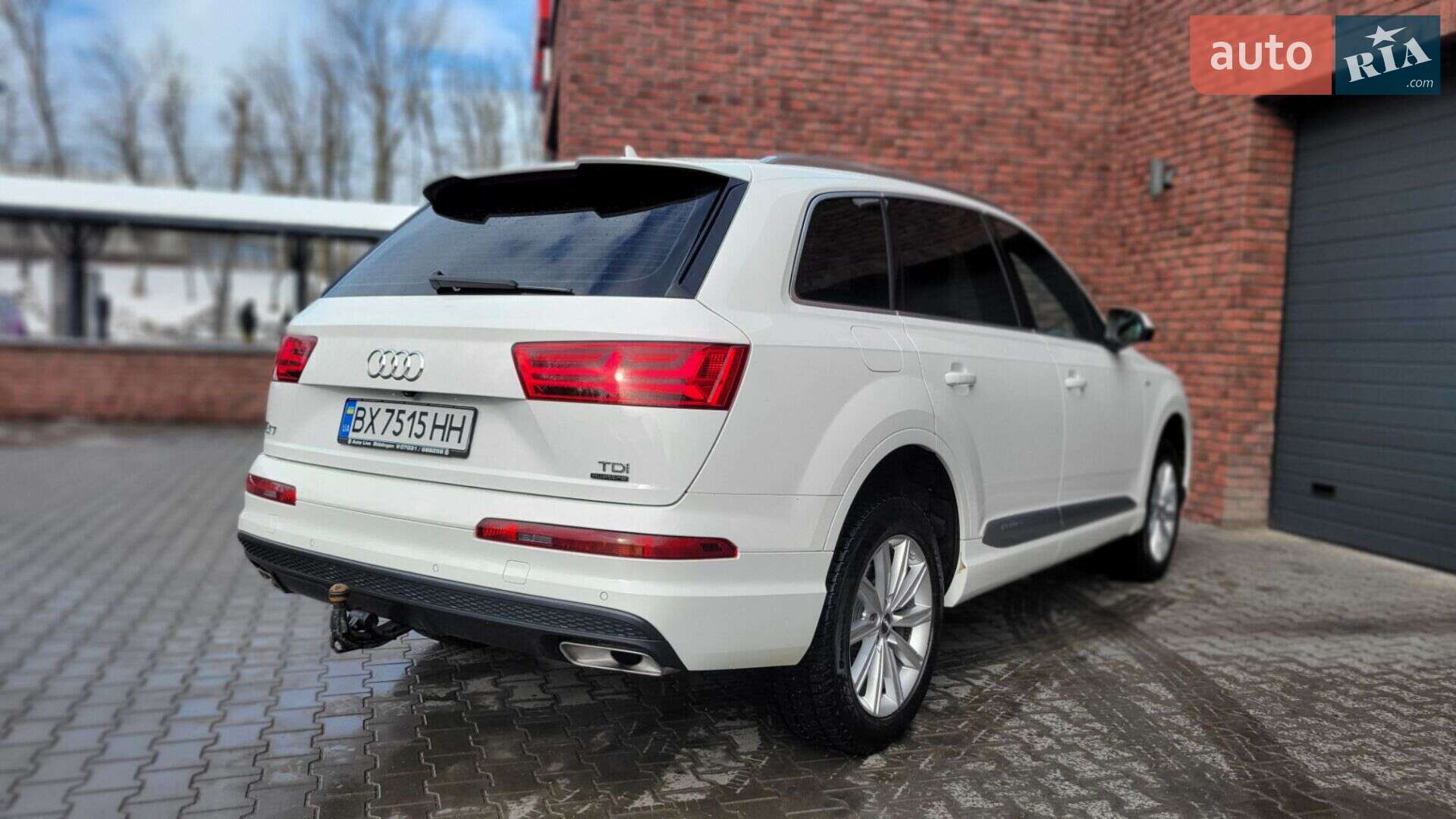 Audi Q7 2018 VIN WAUZZZ4M8JD035133 фото оголошення 17 з 99