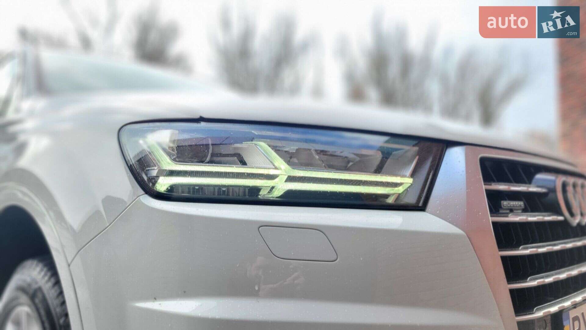 Audi Q7 2018 VIN WAUZZZ4M8JD035133 фото оголошення 23 з 99
