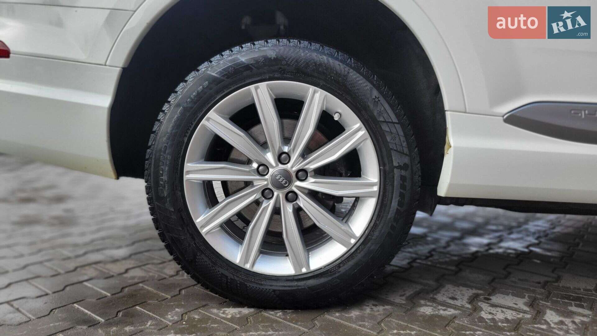Audi Q7 2018 VIN WAUZZZ4M8JD035133 фото оголошення 28 з 99