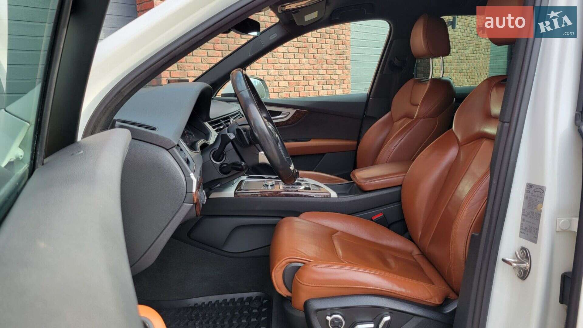 Audi Q7 2018 VIN WAUZZZ4M8JD035133 фото оголошення 38 з 99