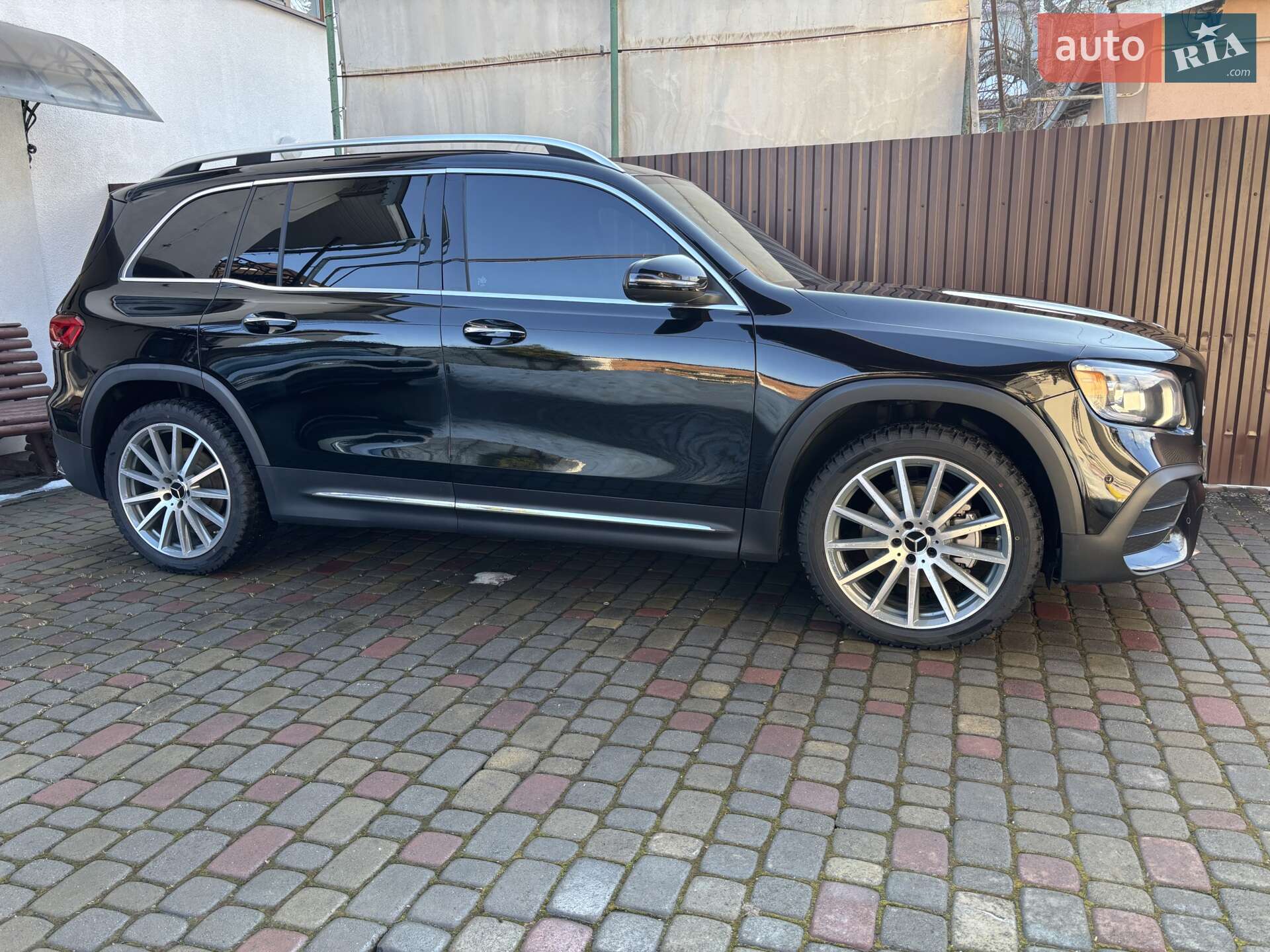 Mercedes-Benz GLB-Class 2021 VIN W1N4M4GB3MW136106 фото оголошення 3 з 43