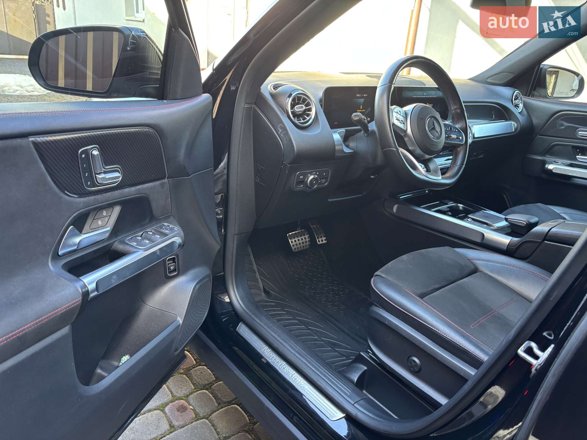 Mercedes-Benz GLB-Class 2021 VIN W1N4M4GB3MW136106 фото оголошення 20 з 43