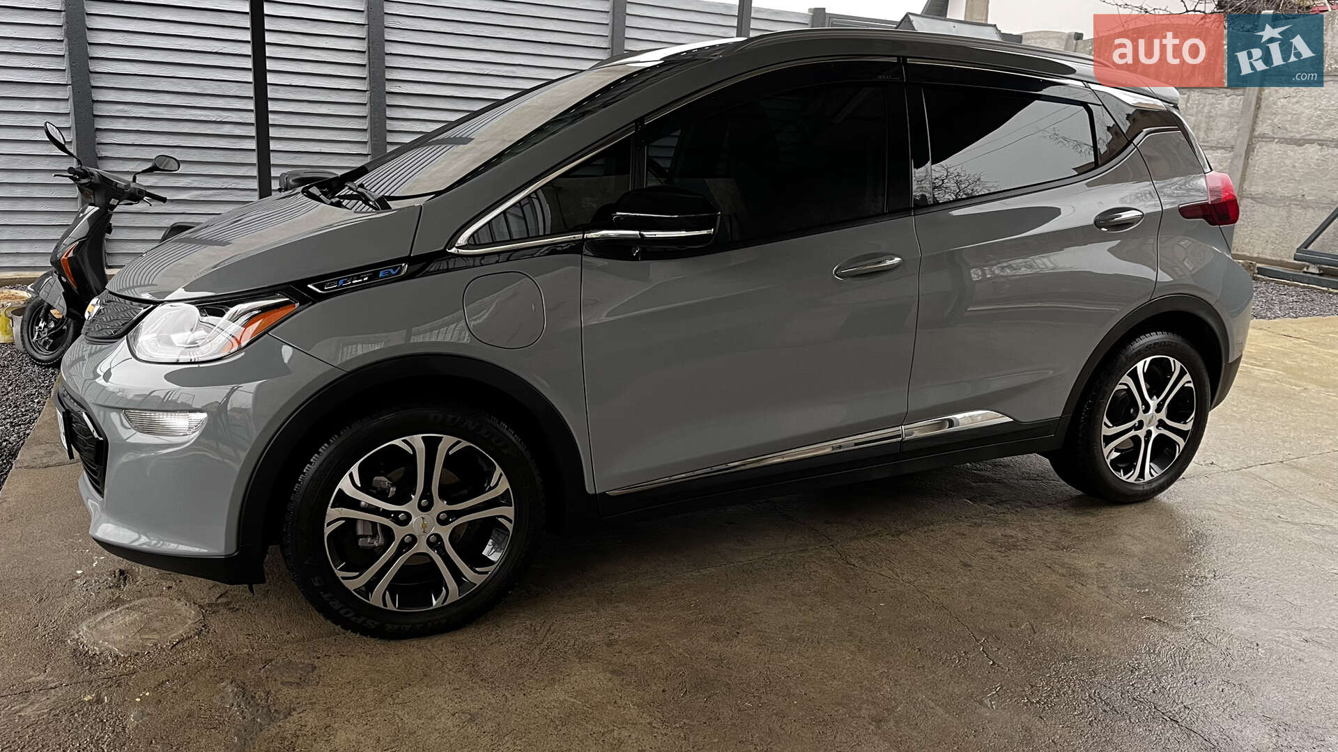 Chevrolet Bolt EV 2020 VIN 1G1FZ6S06L4143511 фото оголошення 2 з 26