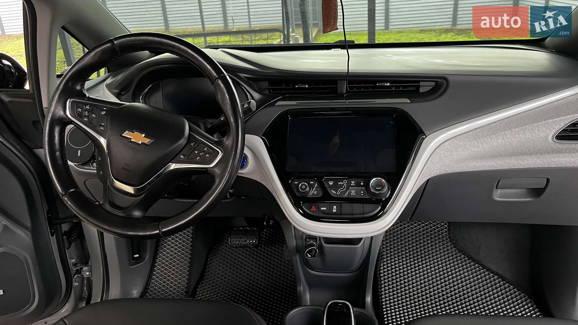 Chevrolet Bolt EV 2020 VIN 1G1FZ6S06L4143511 фото оголошення 11 з 26