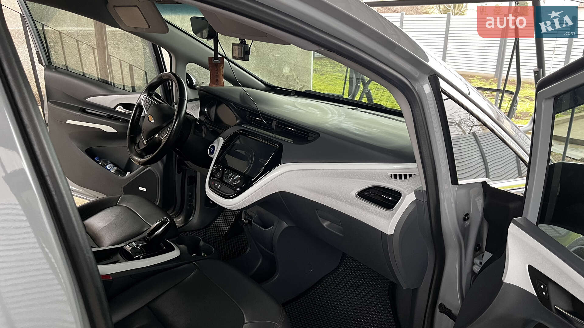 Chevrolet Bolt EV 2020 VIN 1G1FZ6S06L4143511 фото оголошення 25 з 26