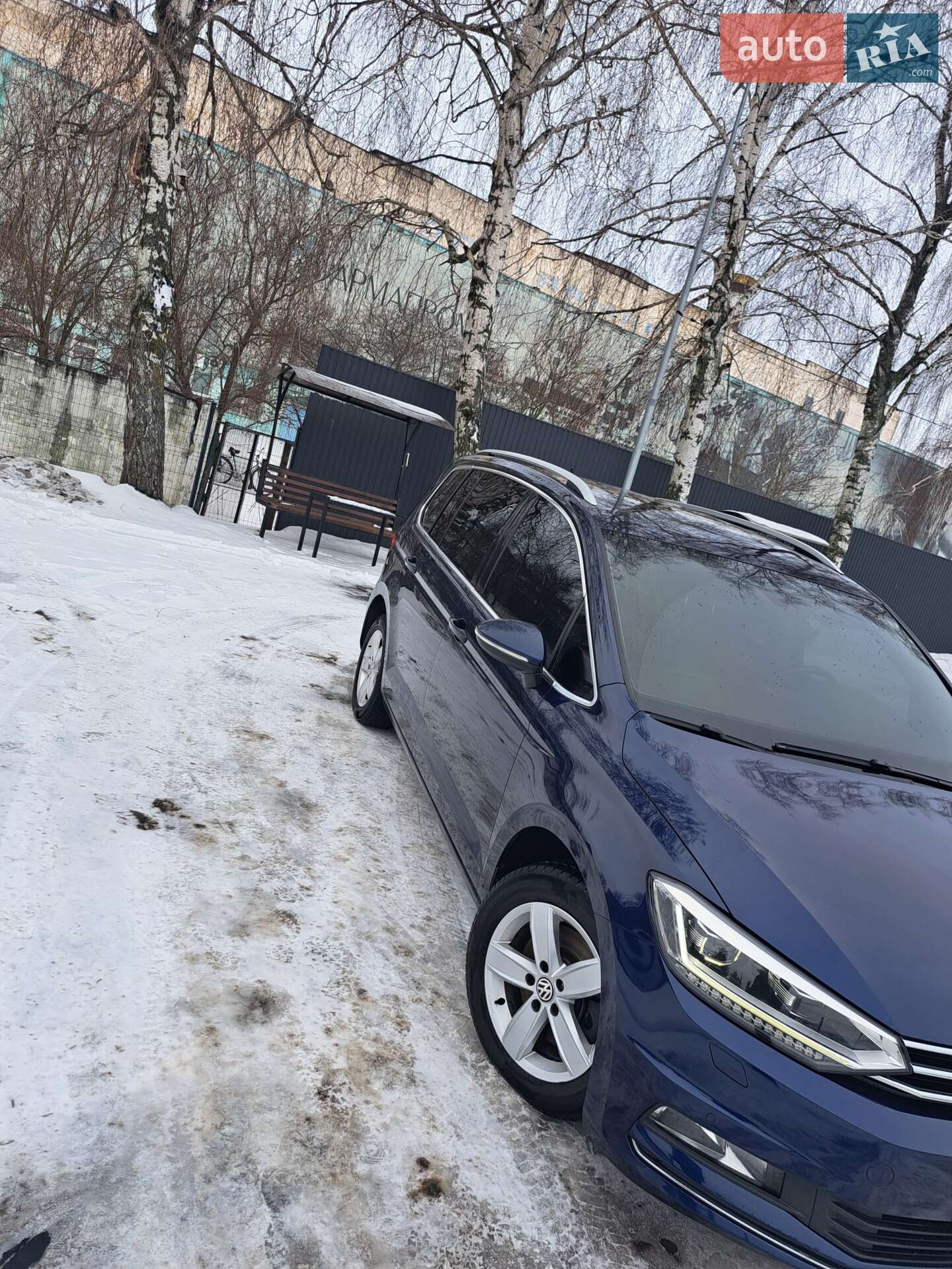 Volkswagen Touran 2016 VIN WVGZZZ1TZHW019503 фото оголошення 2 з 18