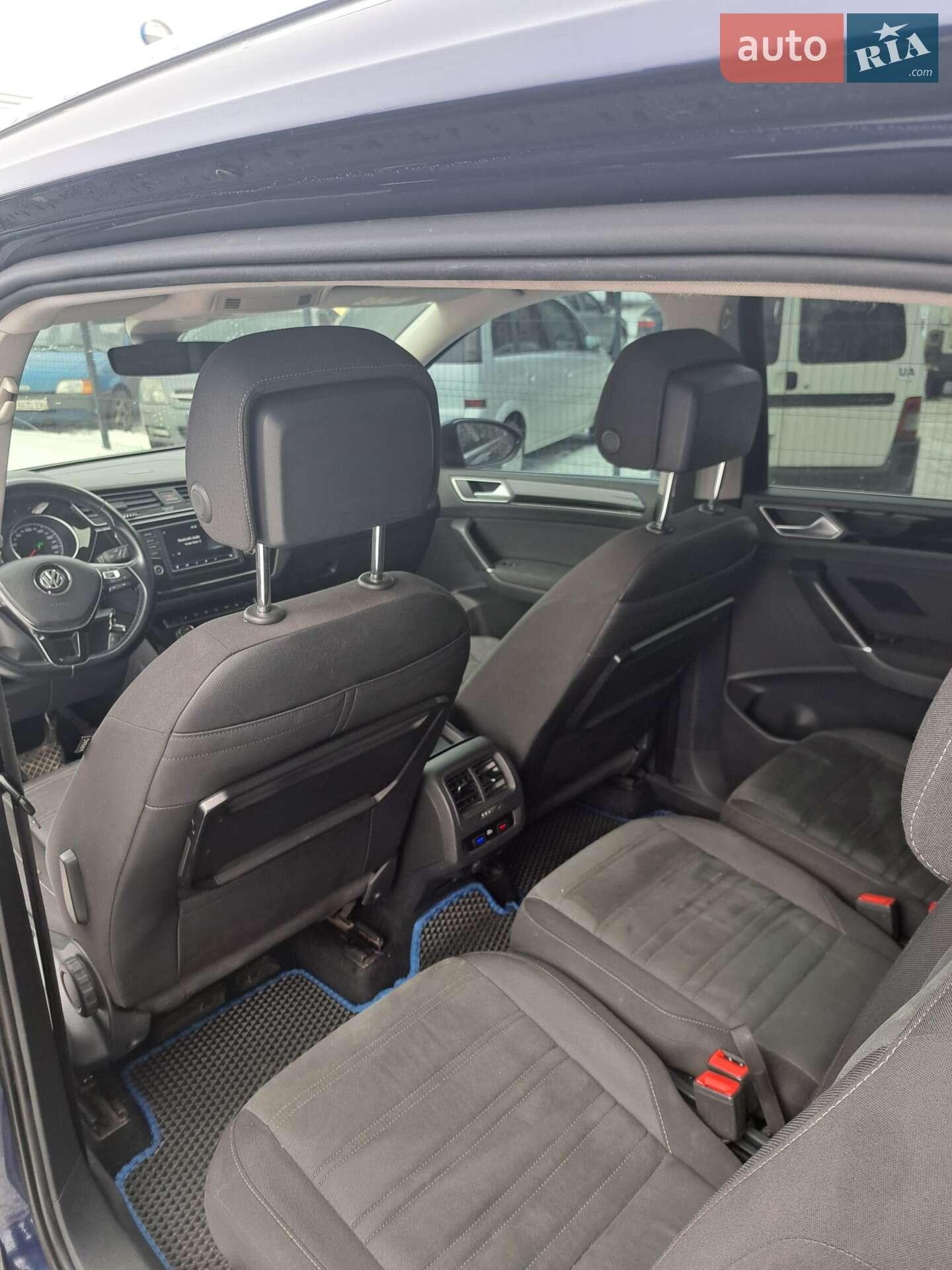 Volkswagen Touran 2016 VIN WVGZZZ1TZHW019503 фото оголошення 14 з 18