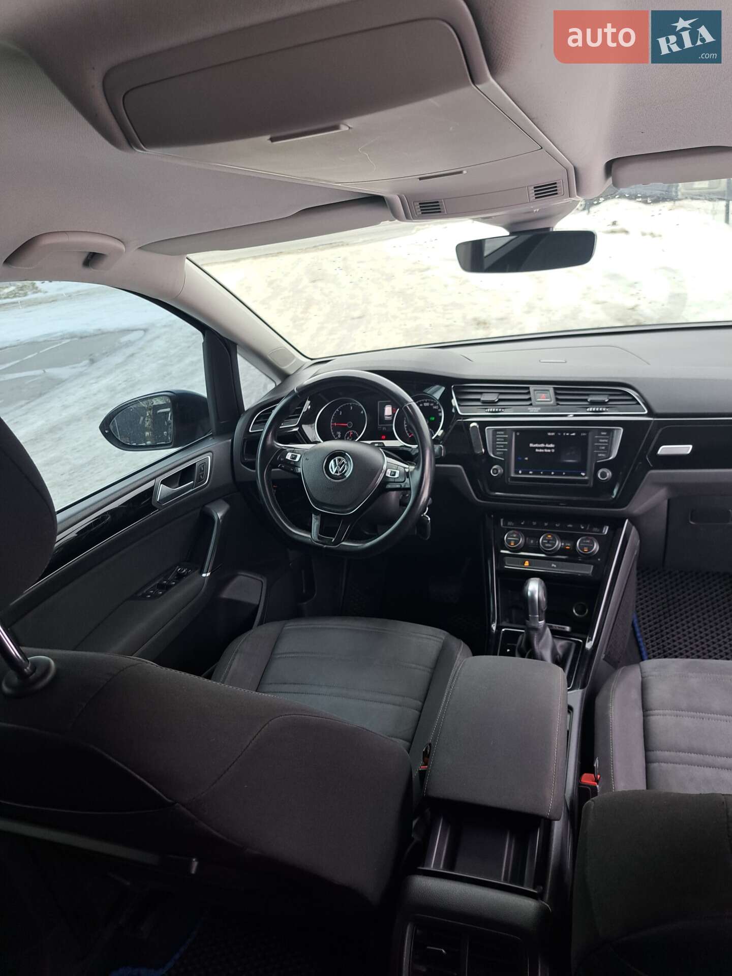 Volkswagen Touran 2016 VIN WVGZZZ1TZHW019503 фото оголошення 16 з 18