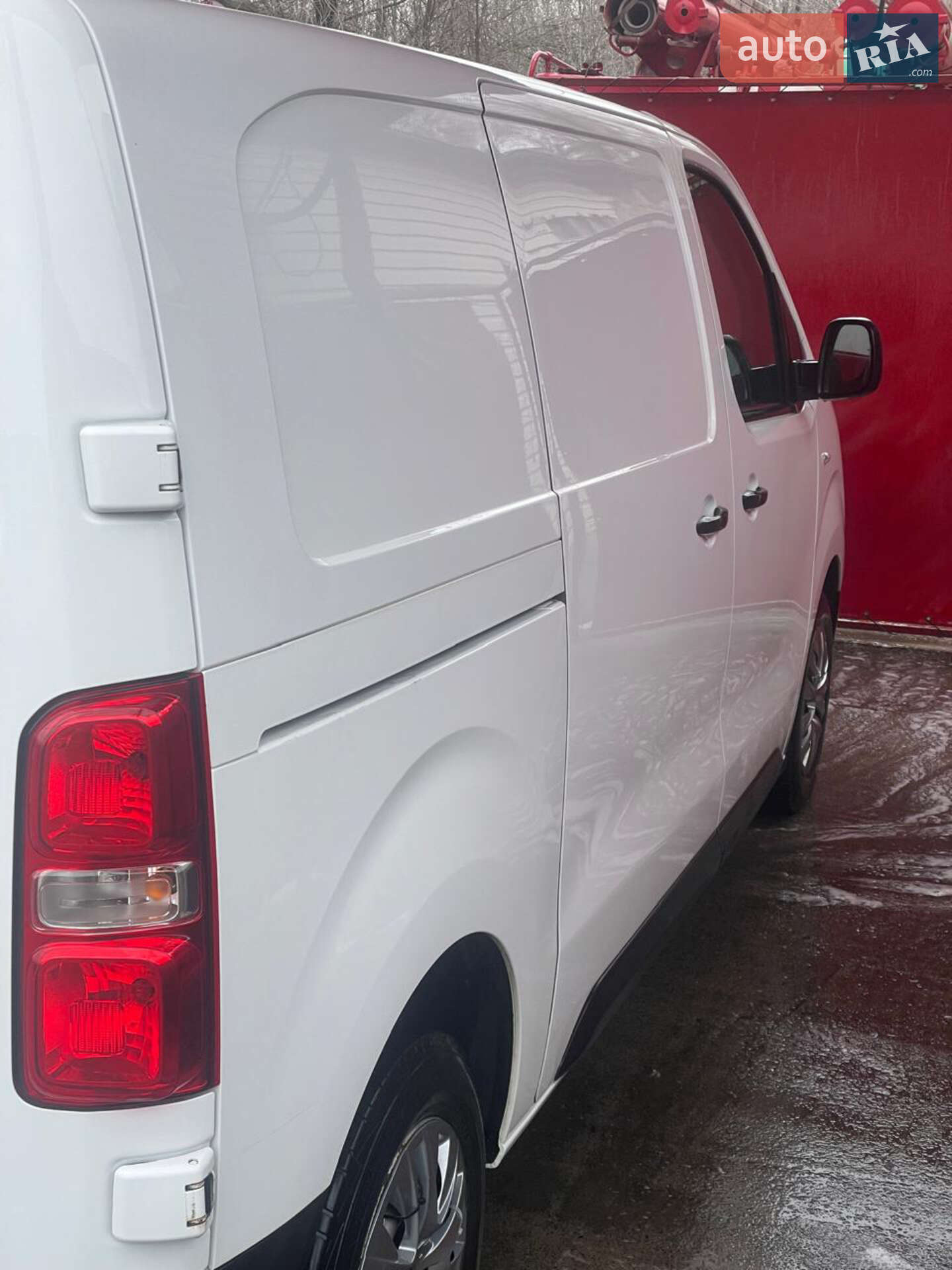 Citroen Jumpy 2017 VIN VF7VB9HFAHZ091118 фото оголошення 32 з 32