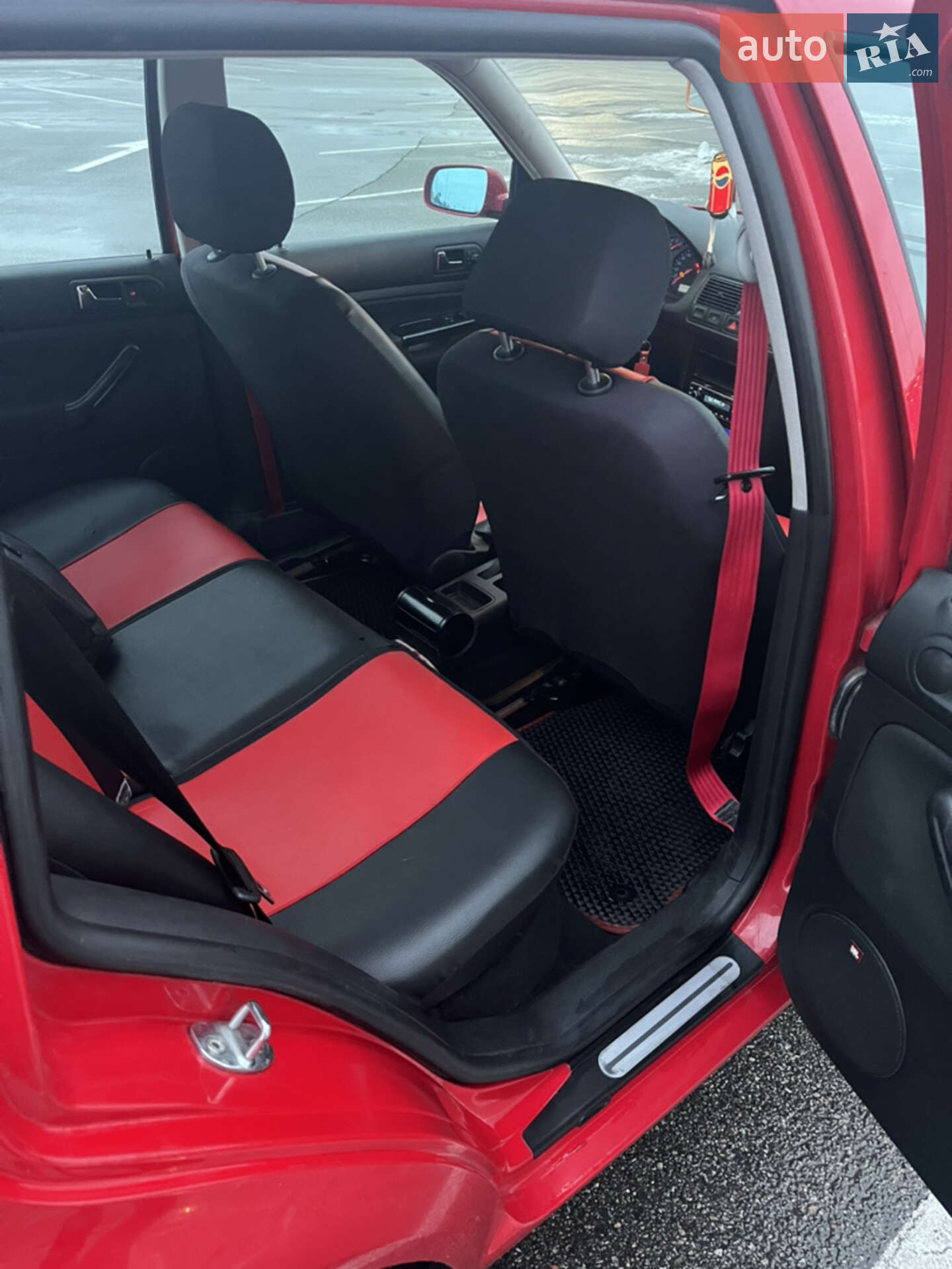 Volkswagen Golf 2001 VIN WVWZZZ1JZ2W172003 фото оголошення 37 з 49