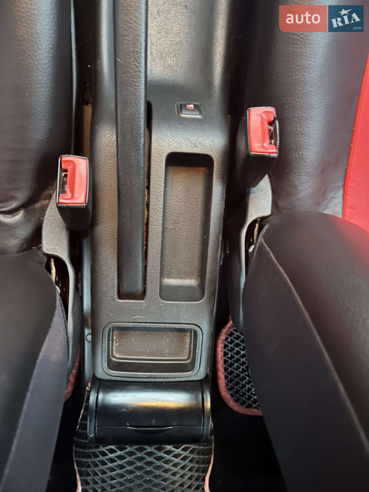 Volkswagen Golf 2001 VIN WVWZZZ1JZ2W172003 фото оголошення 40 з 49