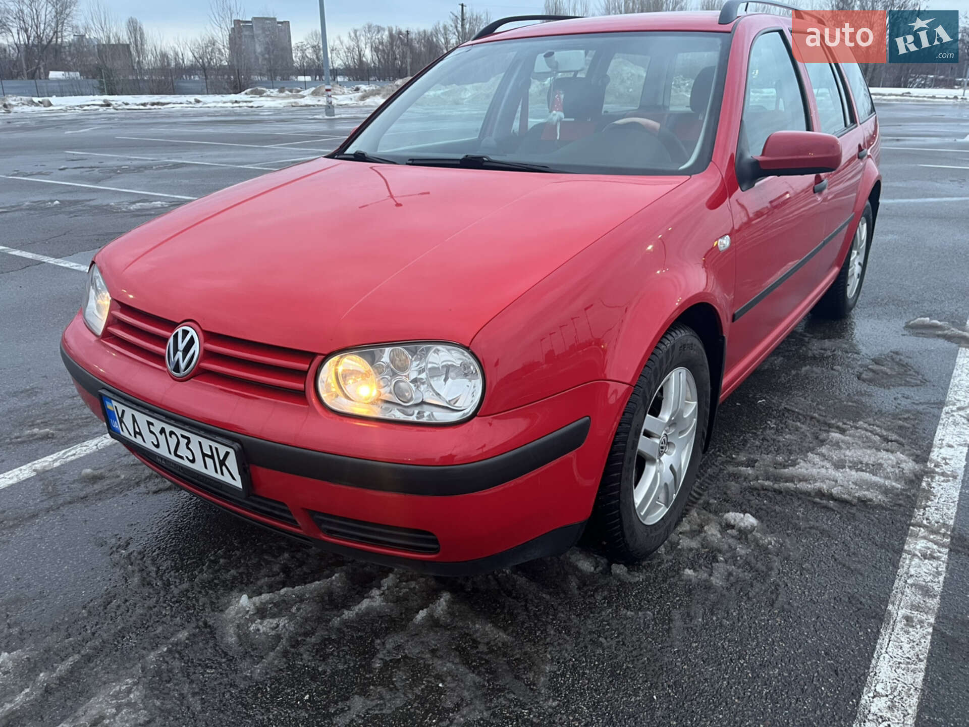 Volkswagen Golf 2001 VIN WVWZZZ1JZ2W172003 фото оголошення 4 з 49