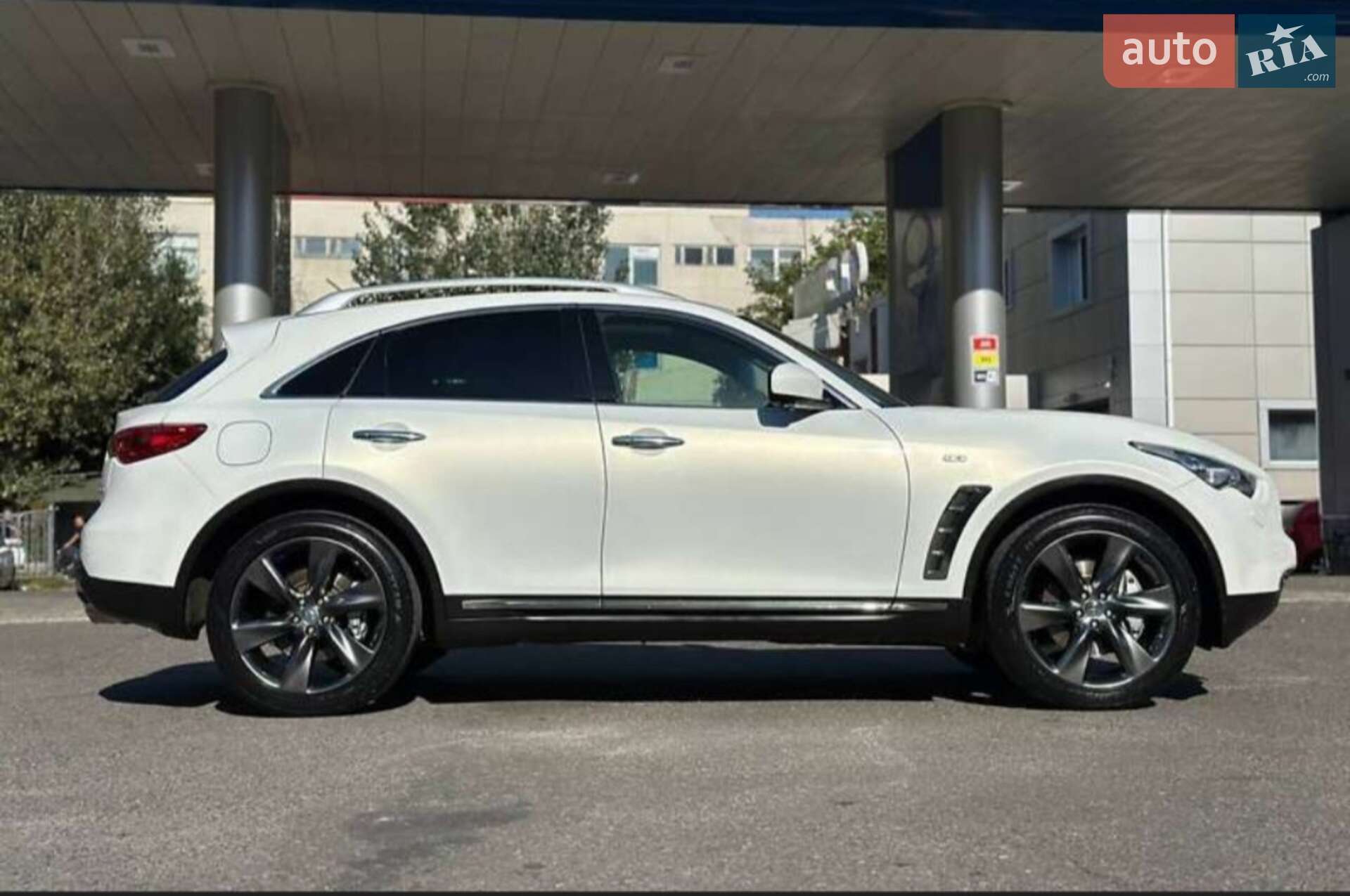 Infiniti FX 37 2011 VIN JN1TCNS51U0441364 фото оголошення 9 з 40