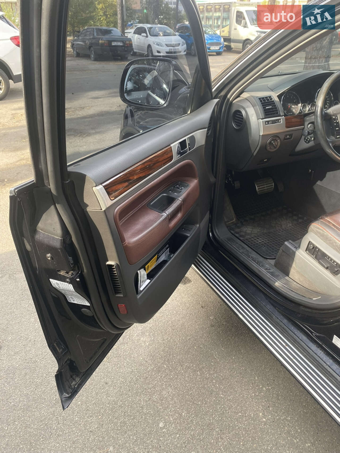 Volkswagen Touareg 2008 VIN WVGZZZ7LZ9Z000130 фото оголошення 14 з 20
