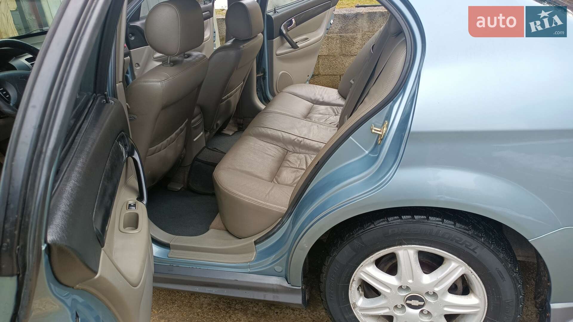 Chevrolet Evanda 2005 VIN Y6DLF69ZE5B165447 фото оголошення 6 з 16