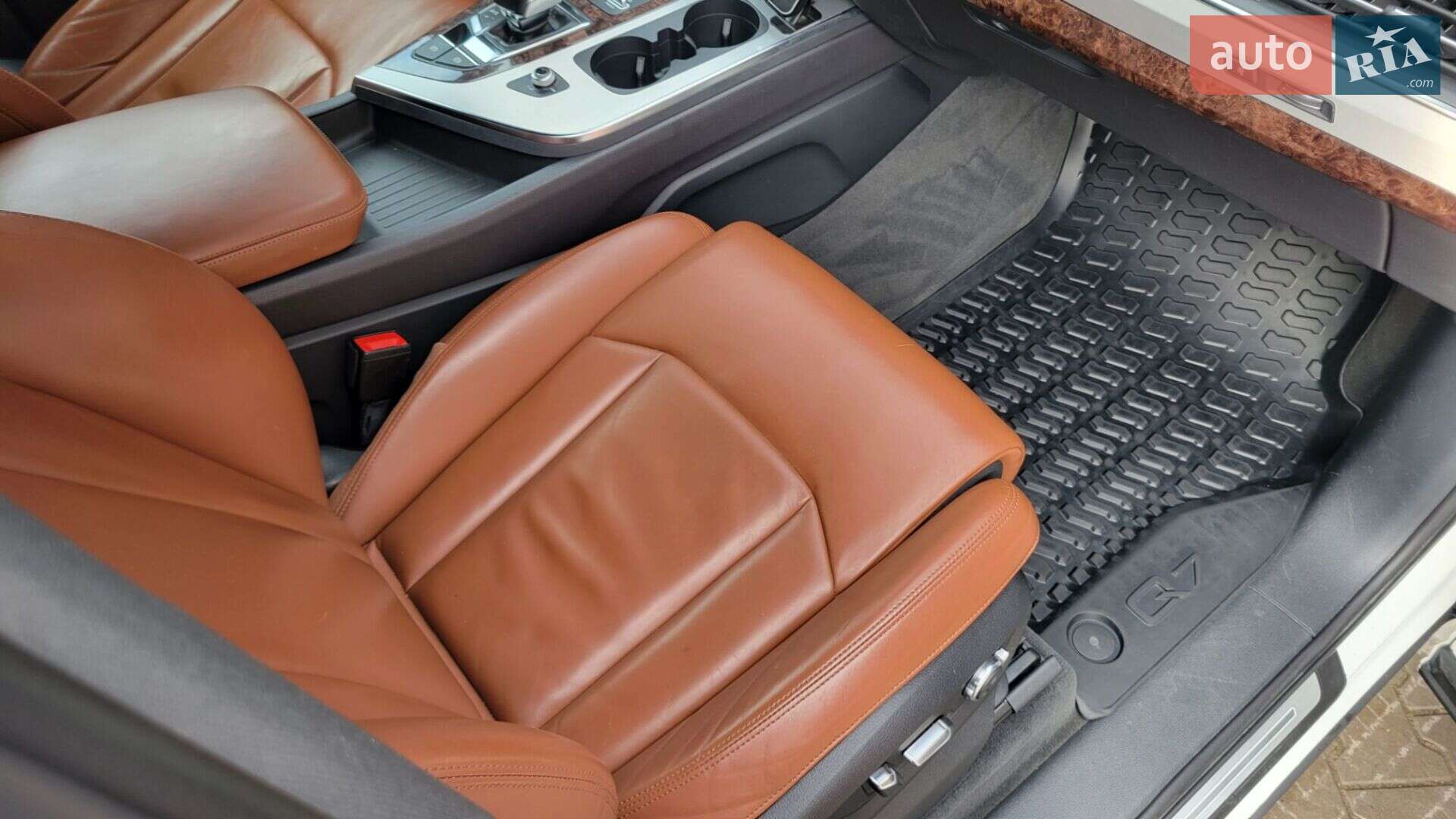 Audi Q7 2018 VIN WAUZZZ4M8JD035133 фото оголошення 60 з 99