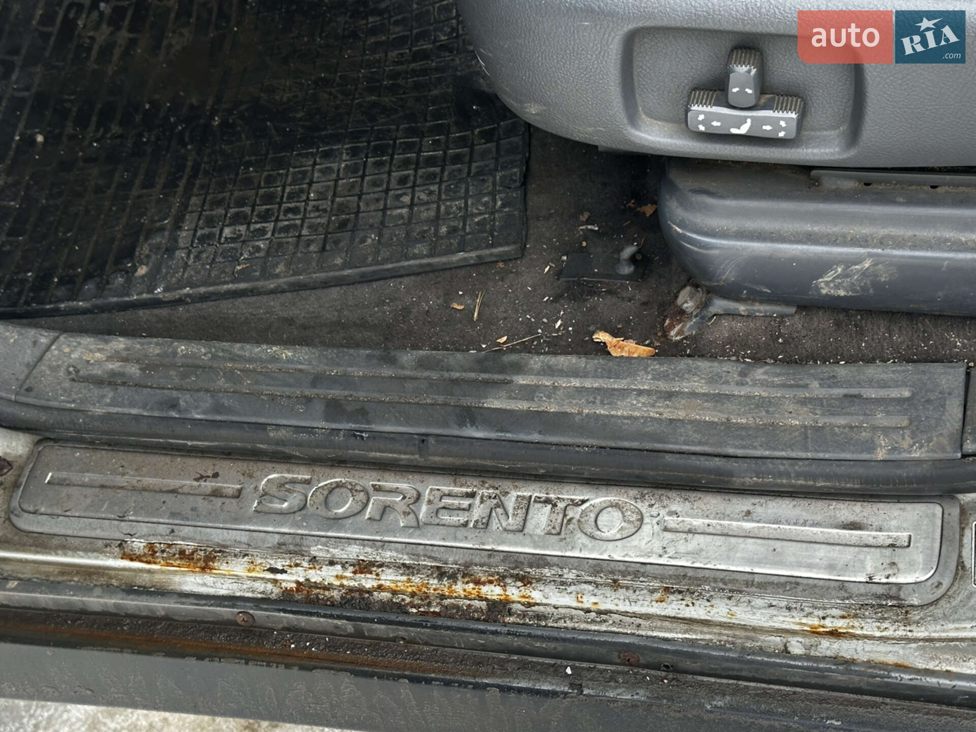 Kia Sorento 2003 VIN KNEJC521535095044 фото оголошення 14 з 16