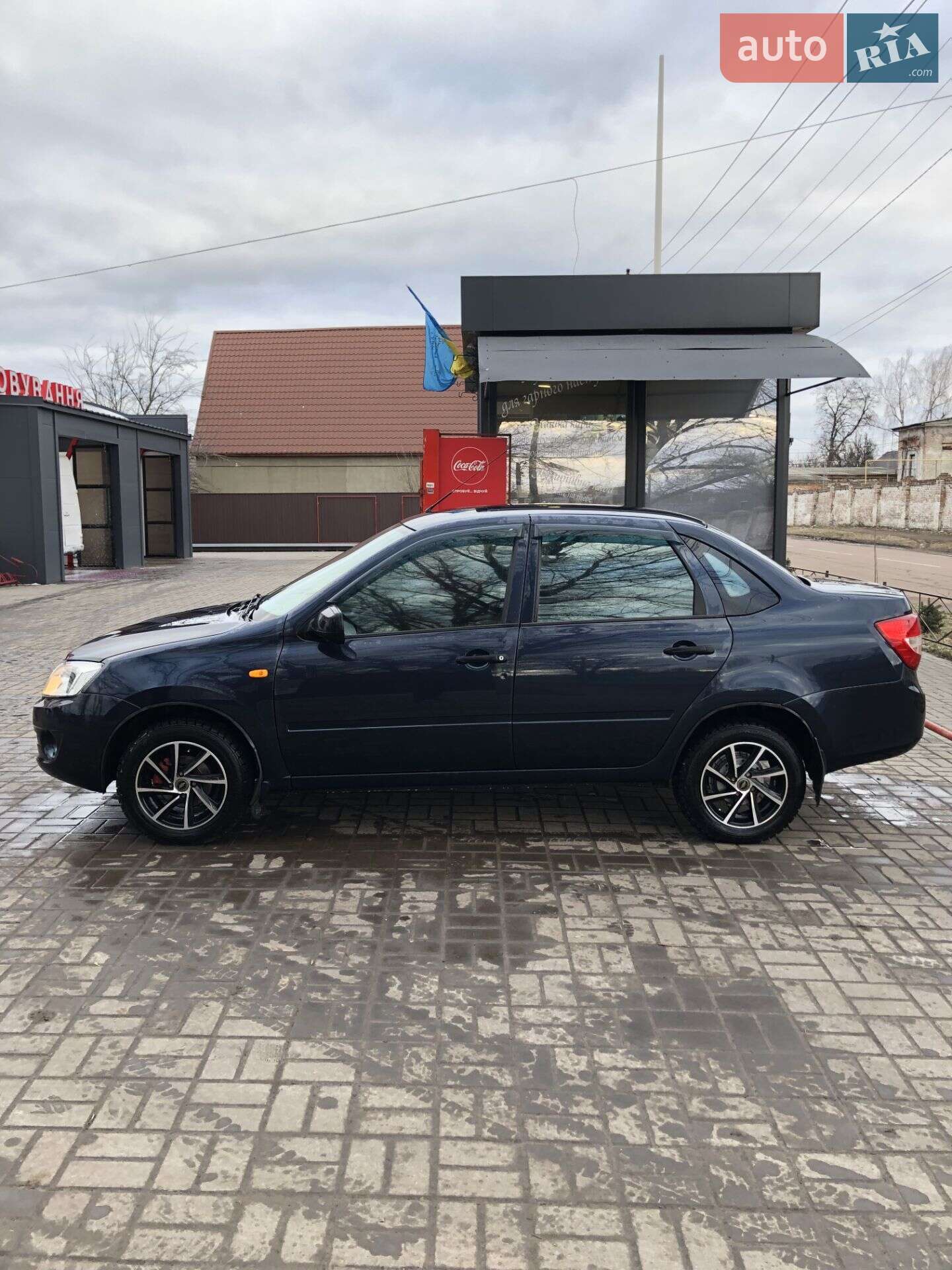 ВАЗ / Lada 2190 Granta 2013 VIN XTA219010D0137778 фото оголошення 12 з 25