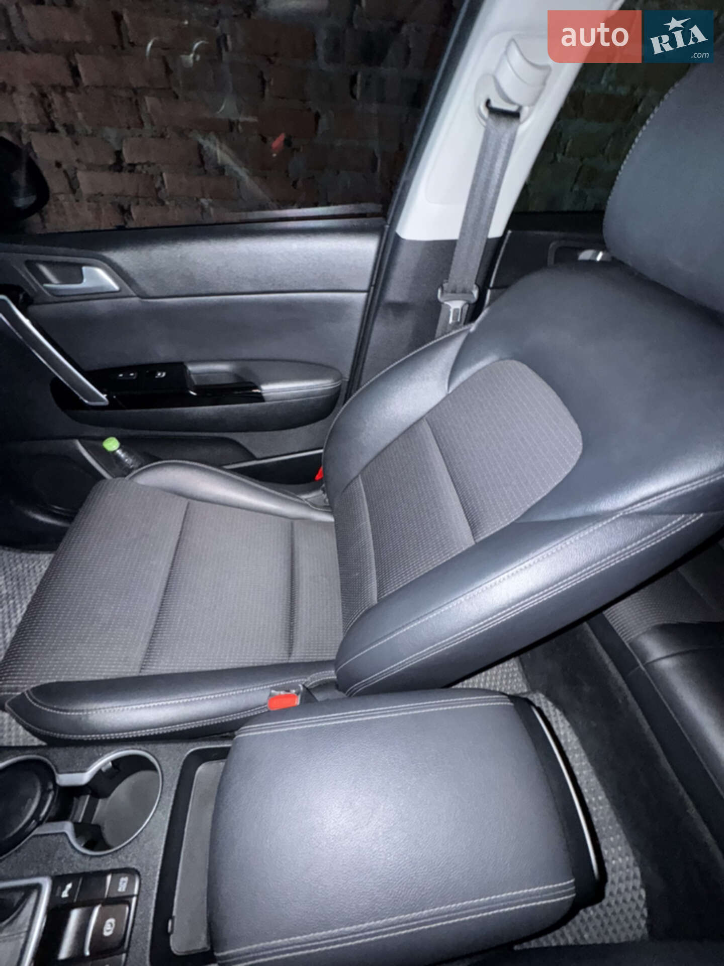 Kia Sportage 2021 VIN U5YPH81ADML160542 фото оголошення 8 з 23