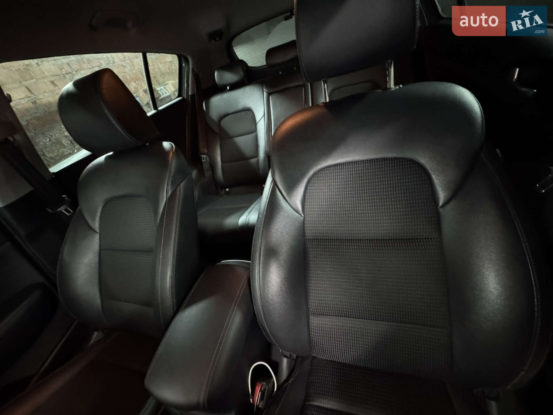 Kia Sportage 2021 VIN U5YPH81ADML160542 фото оголошення 14 з 23