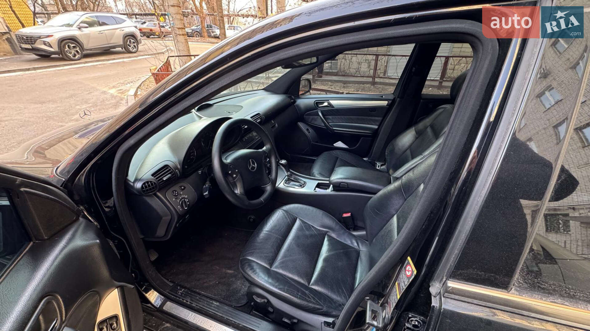 Mercedes-Benz C 240 2004 VIN Y6D2030815F619625 фото оголошення 5 з 10