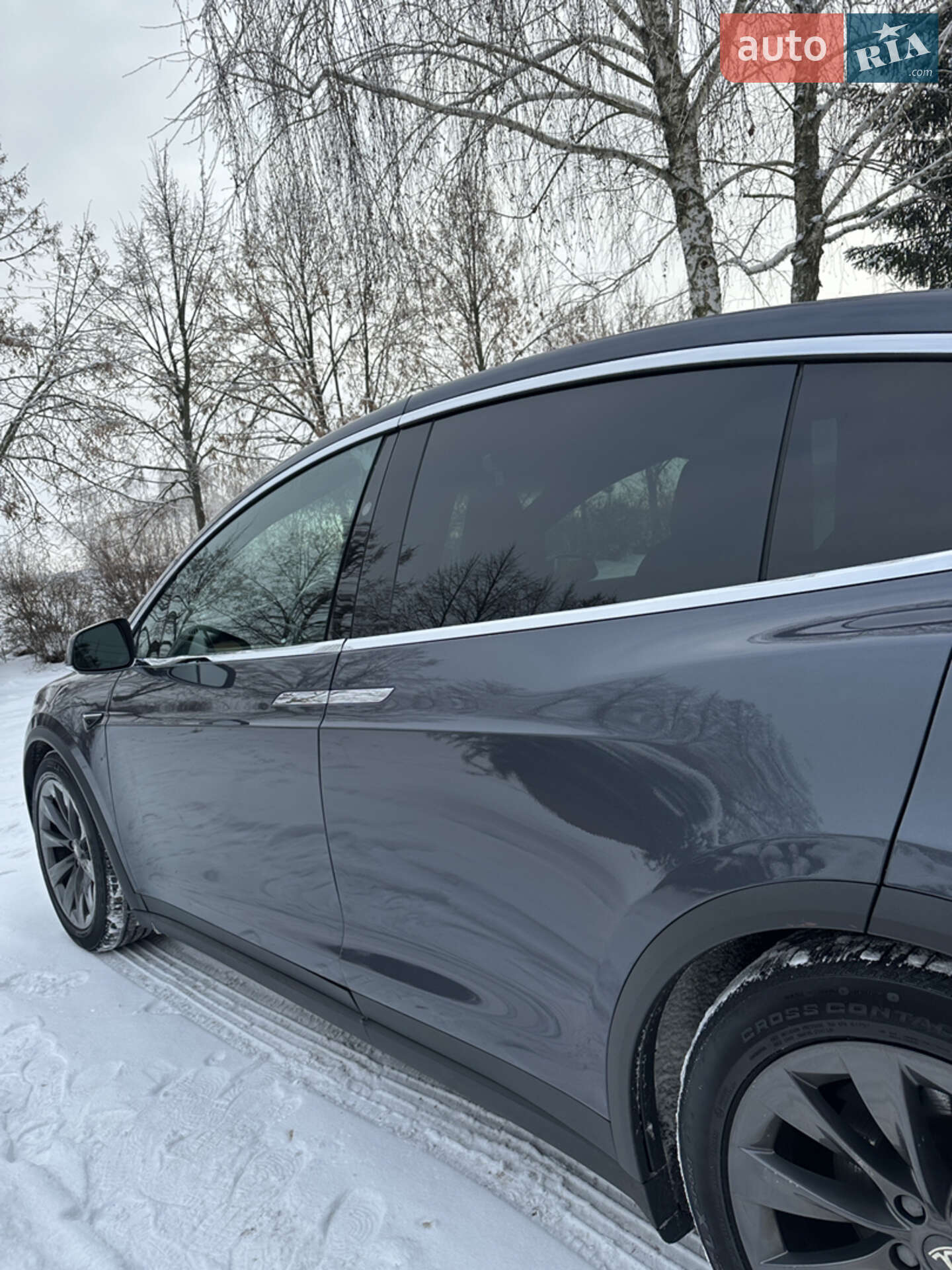 Tesla Model X 2018 VIN 5YJXCBE48JF109824 фото оголошення 10 з 53