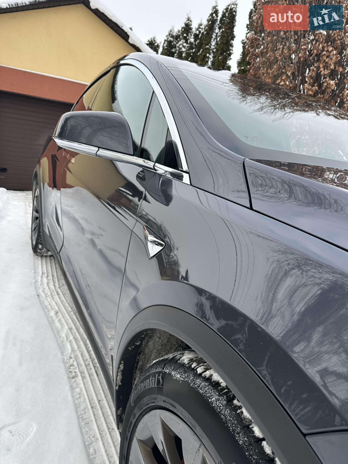 Tesla Model X 2018 VIN 5YJXCBE48JF109824 фото оголошення 5 з 53
