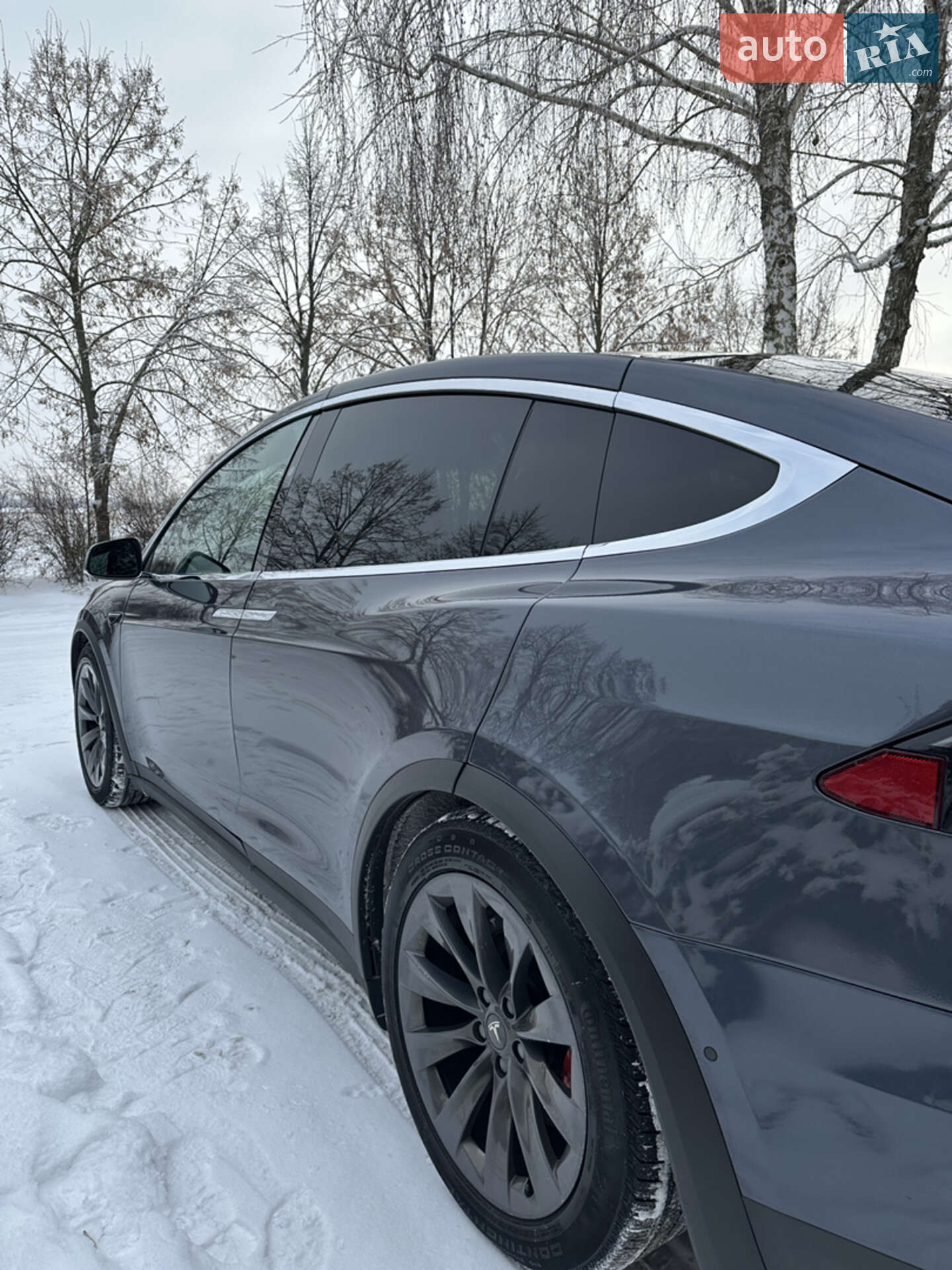 Tesla Model X 2018 VIN 5YJXCBE48JF109824 фото оголошення 11 з 53