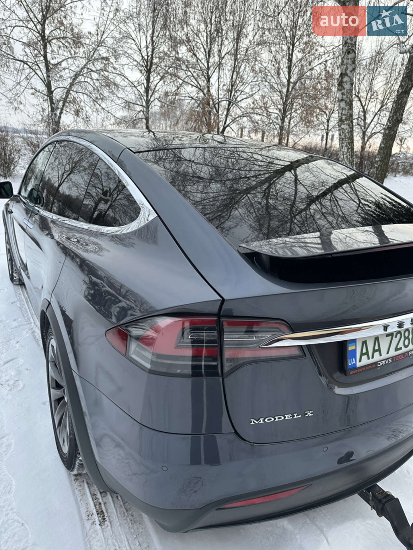 Tesla Model X 2018 VIN 5YJXCBE48JF109824 фото оголошення 16 з 53