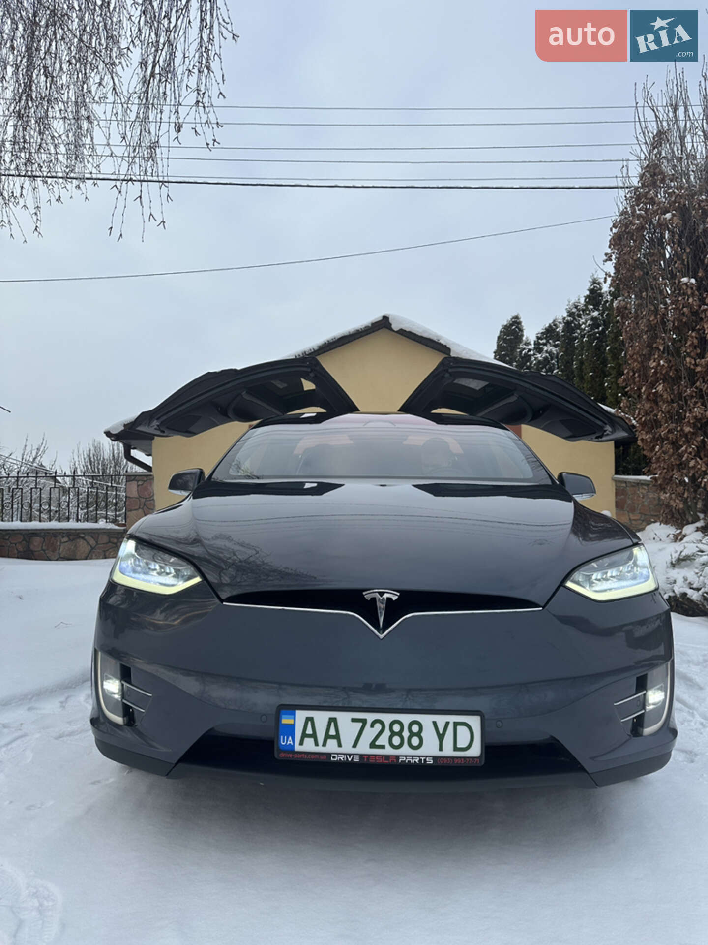 Tesla Model X 2018 VIN 5YJXCBE48JF109824 фото оголошення 24 з 53