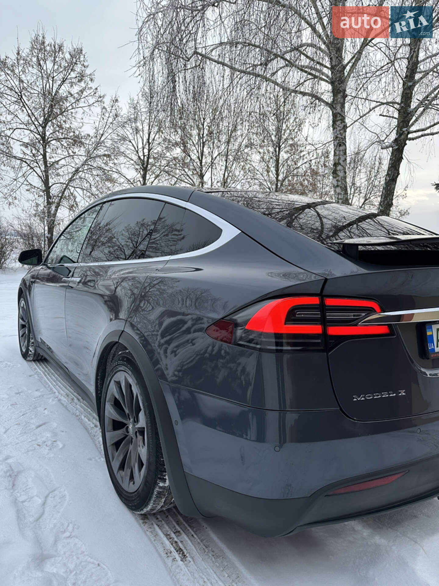 Tesla Model X 2018 VIN 5YJXCBE48JF109824 фото оголошення 12 з 53