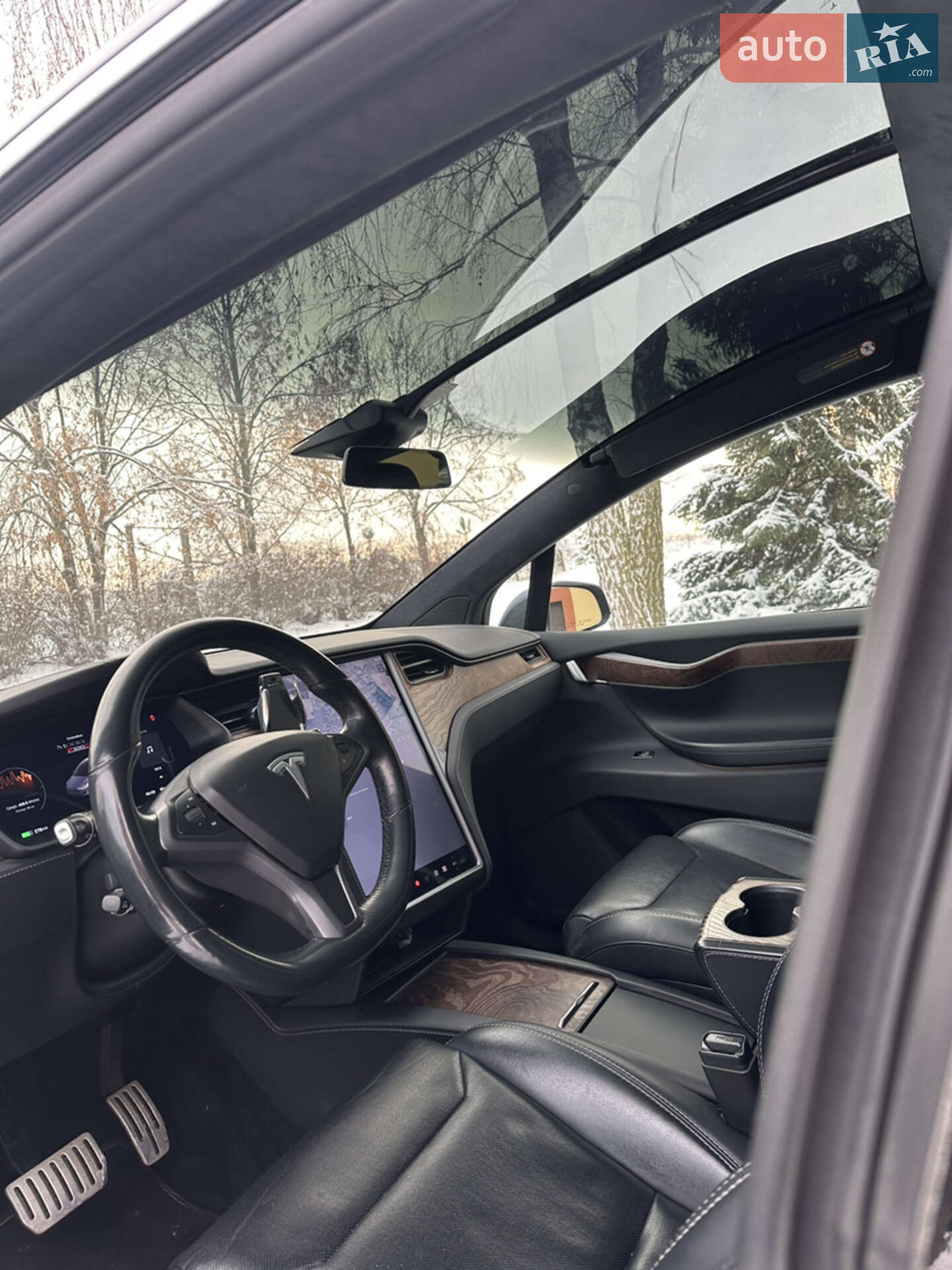 Tesla Model X 2018 VIN 5YJXCBE48JF109824 фото оголошення 38 з 53