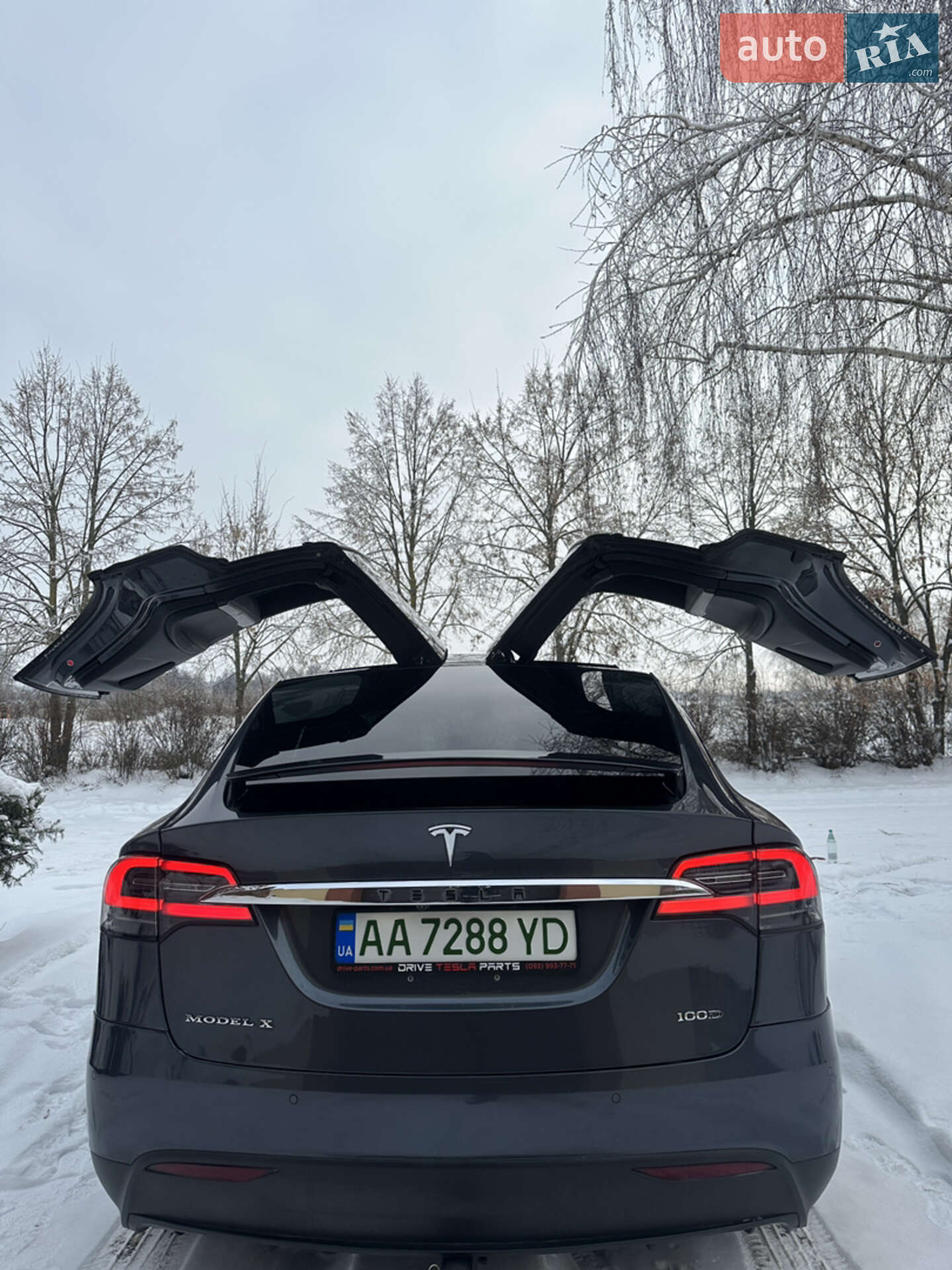 Tesla Model X 2018 VIN 5YJXCBE48JF109824 фото оголошення 32 з 53