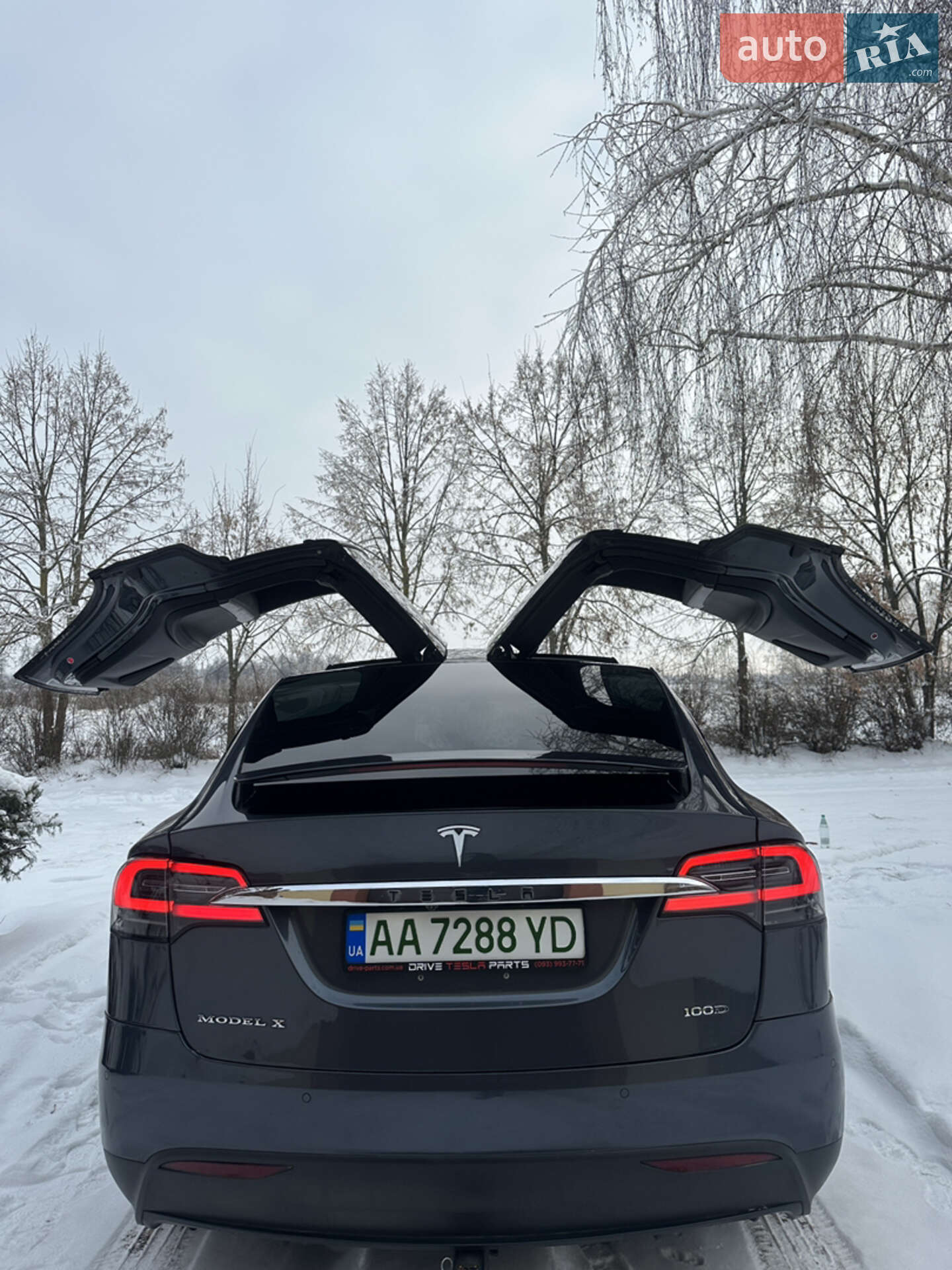 Tesla Model X 2018 VIN 5YJXCBE48JF109824 фото оголошення 33 з 53