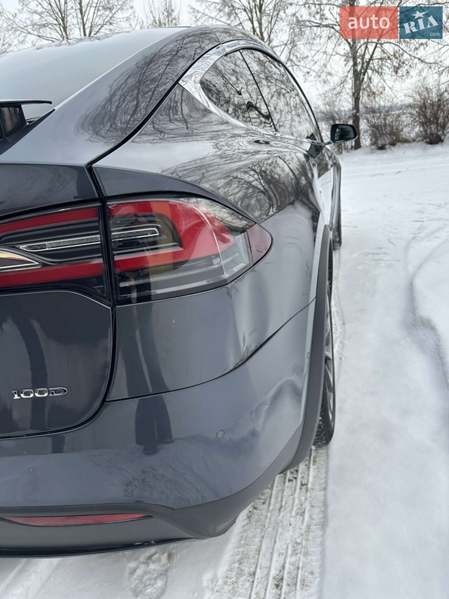 Tesla Model X 2018 VIN 5YJXCBE48JF109824 фото оголошення 52 з 53