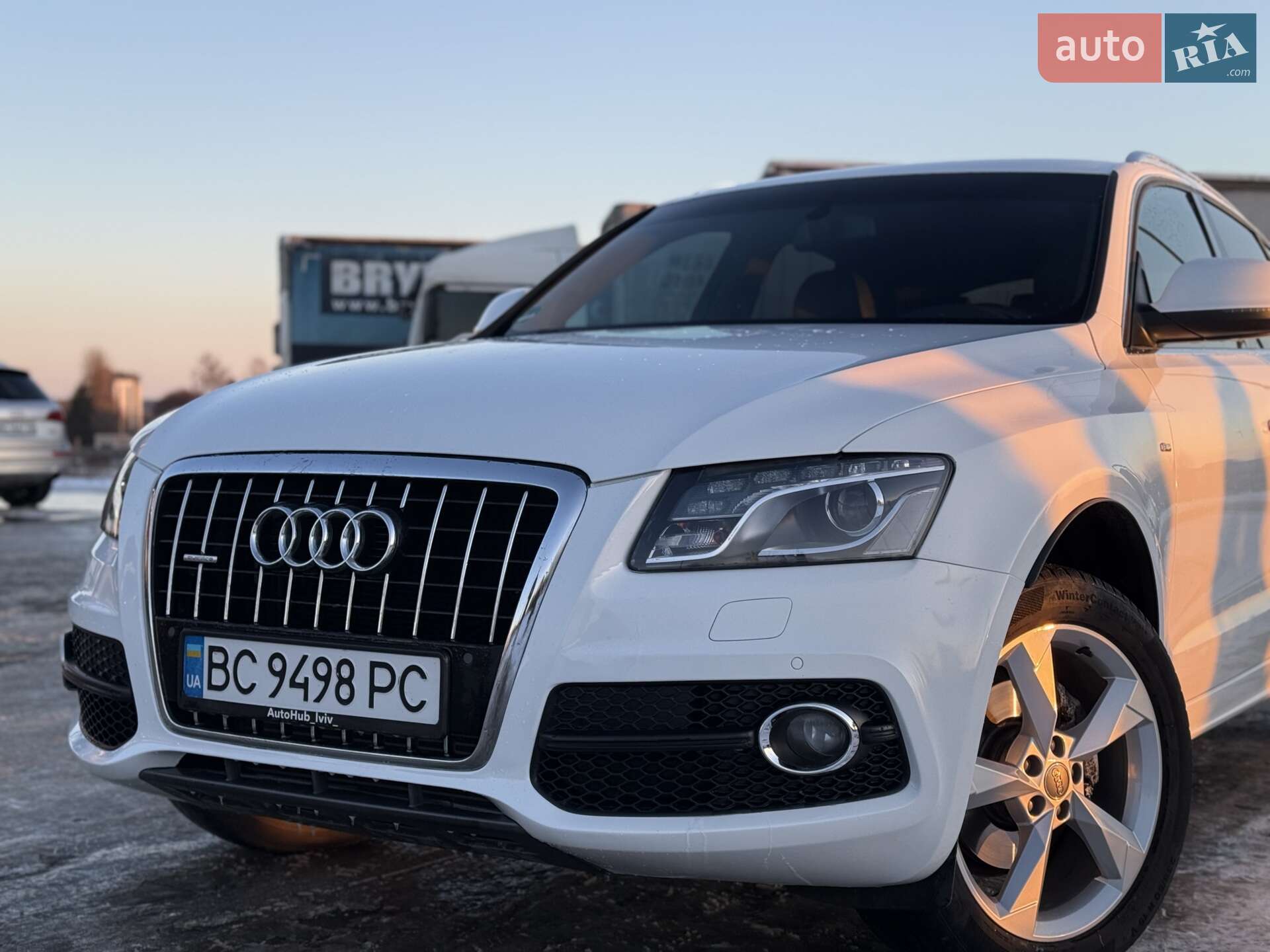 Audi Q5 2010 VIN WAUZZZ8R3BA004784 фото оголошення 2 з 12