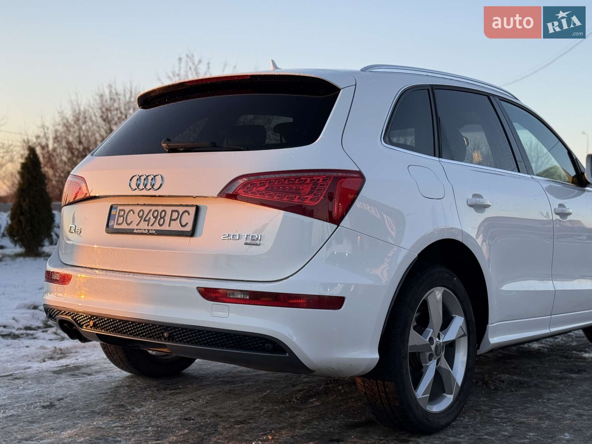 Audi Q5 2010 VIN WAUZZZ8R3BA004784 фото оголошення 10 з 12