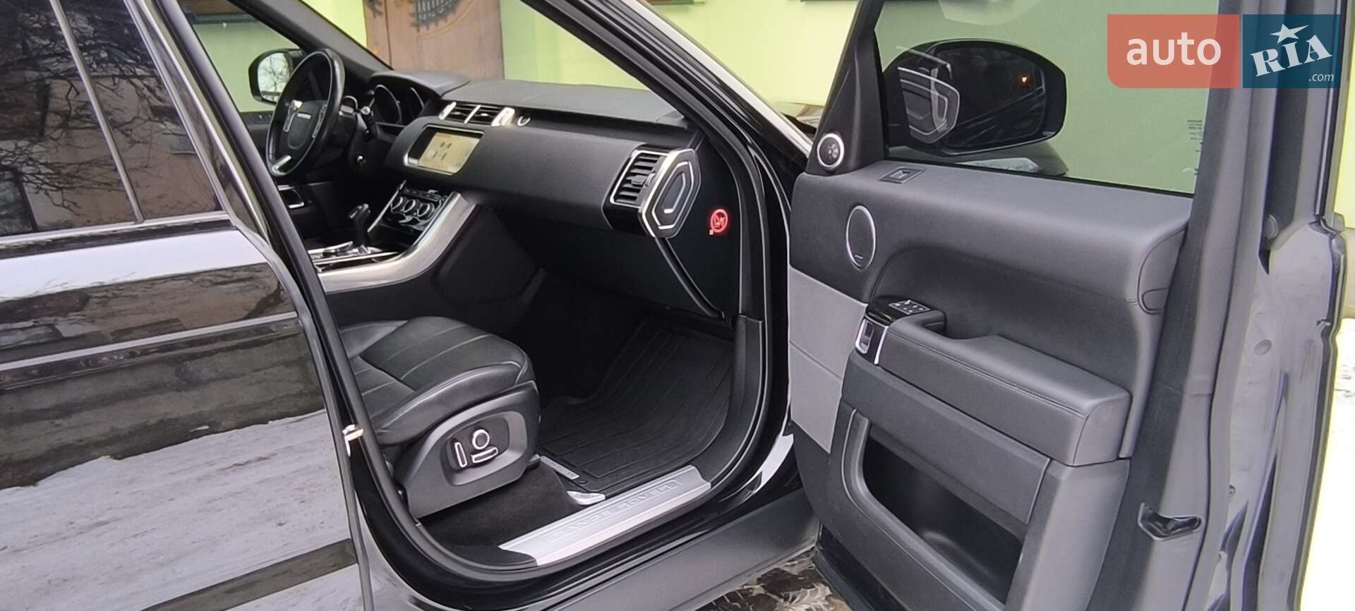 Land Rover Range Rover Sport 2017 VIN SALWR2FK5HA684403 фото оголошення 5 з 26