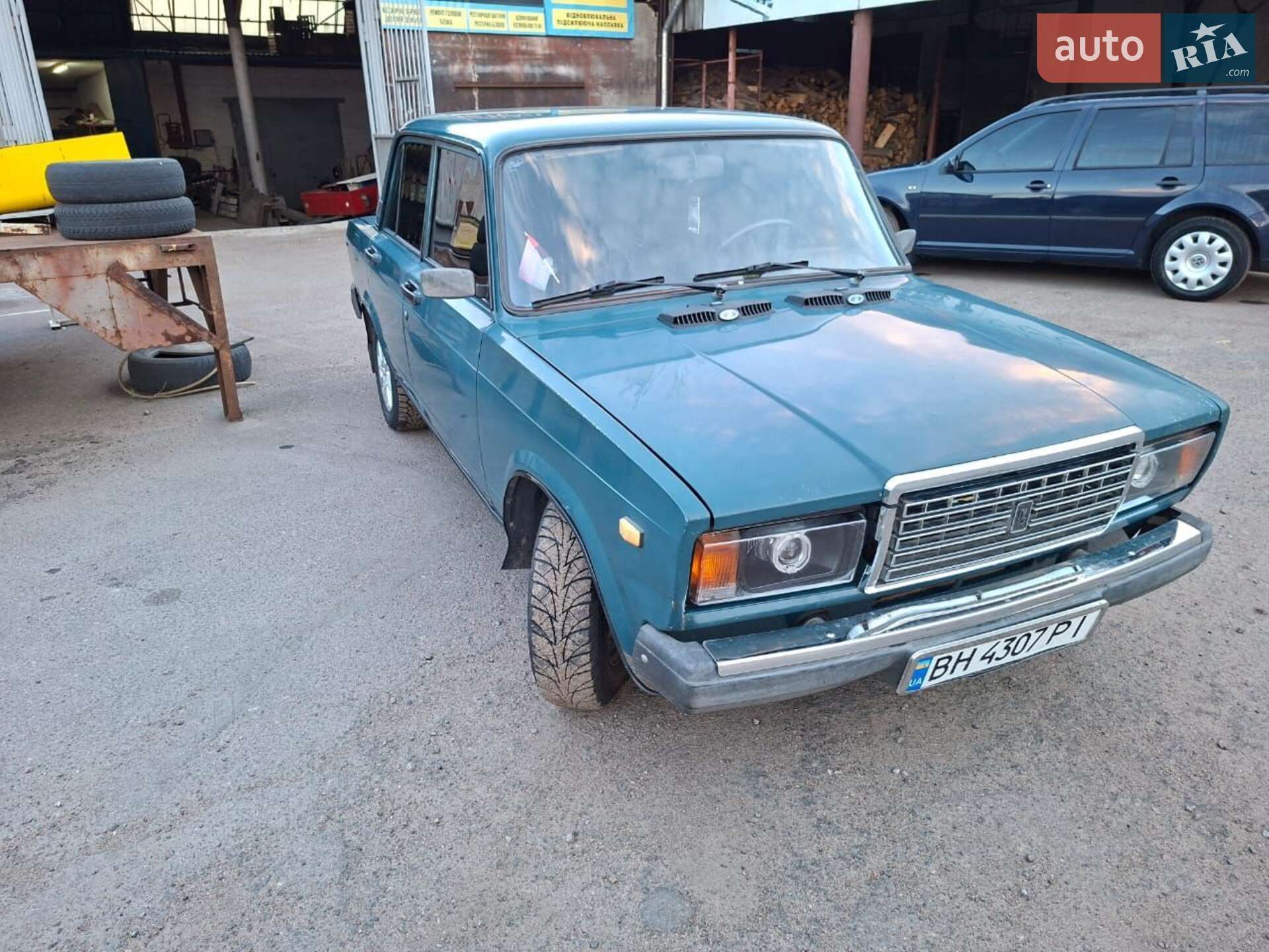 ВАЗ / Lada 2107 1998 VIN XTA210700W1165385 фото оголошення 9 з 12