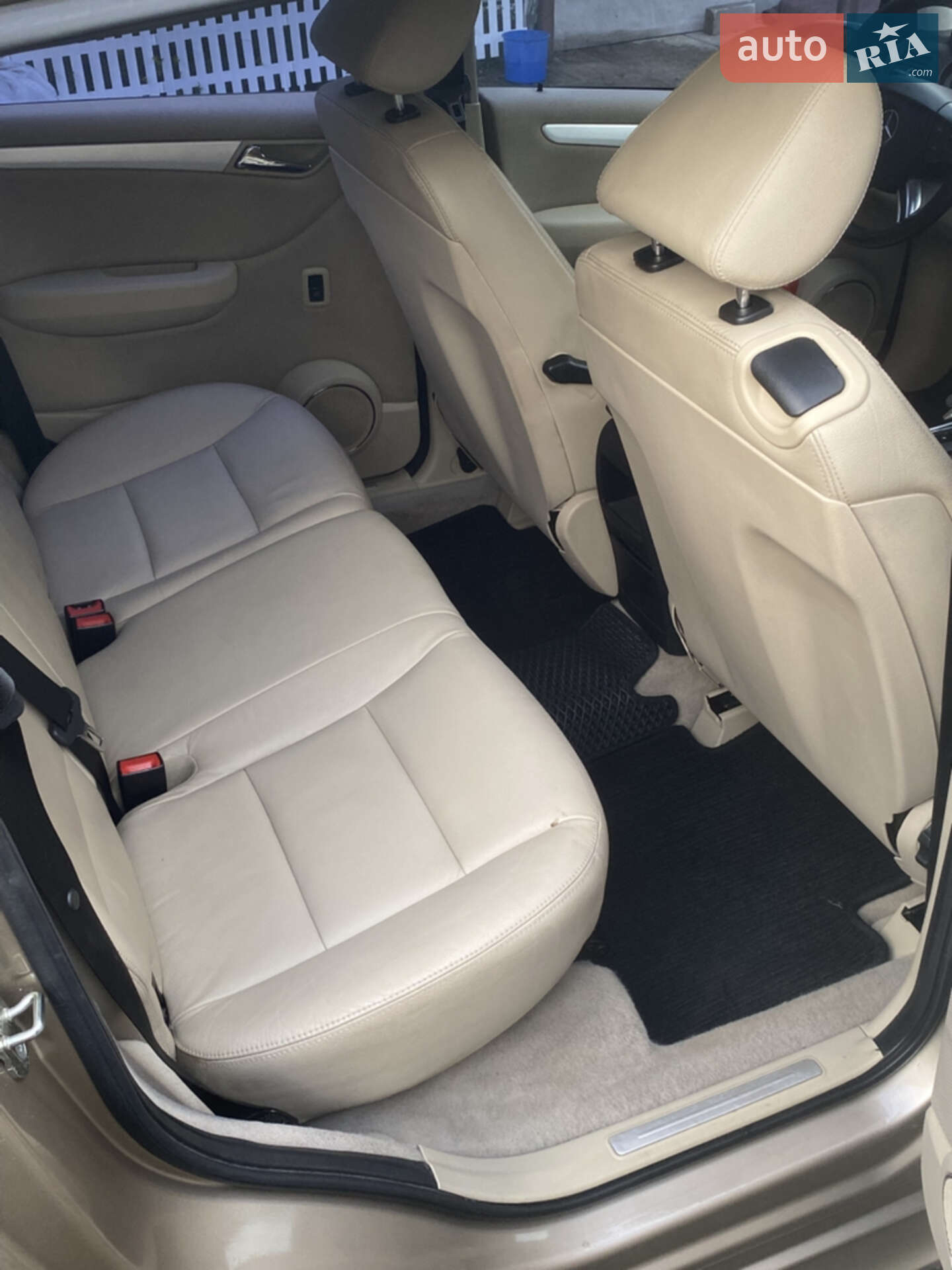 Mercedes-Benz B-Class 2006 VIN WDD2452071J153181 фото оголошення 7 з 13