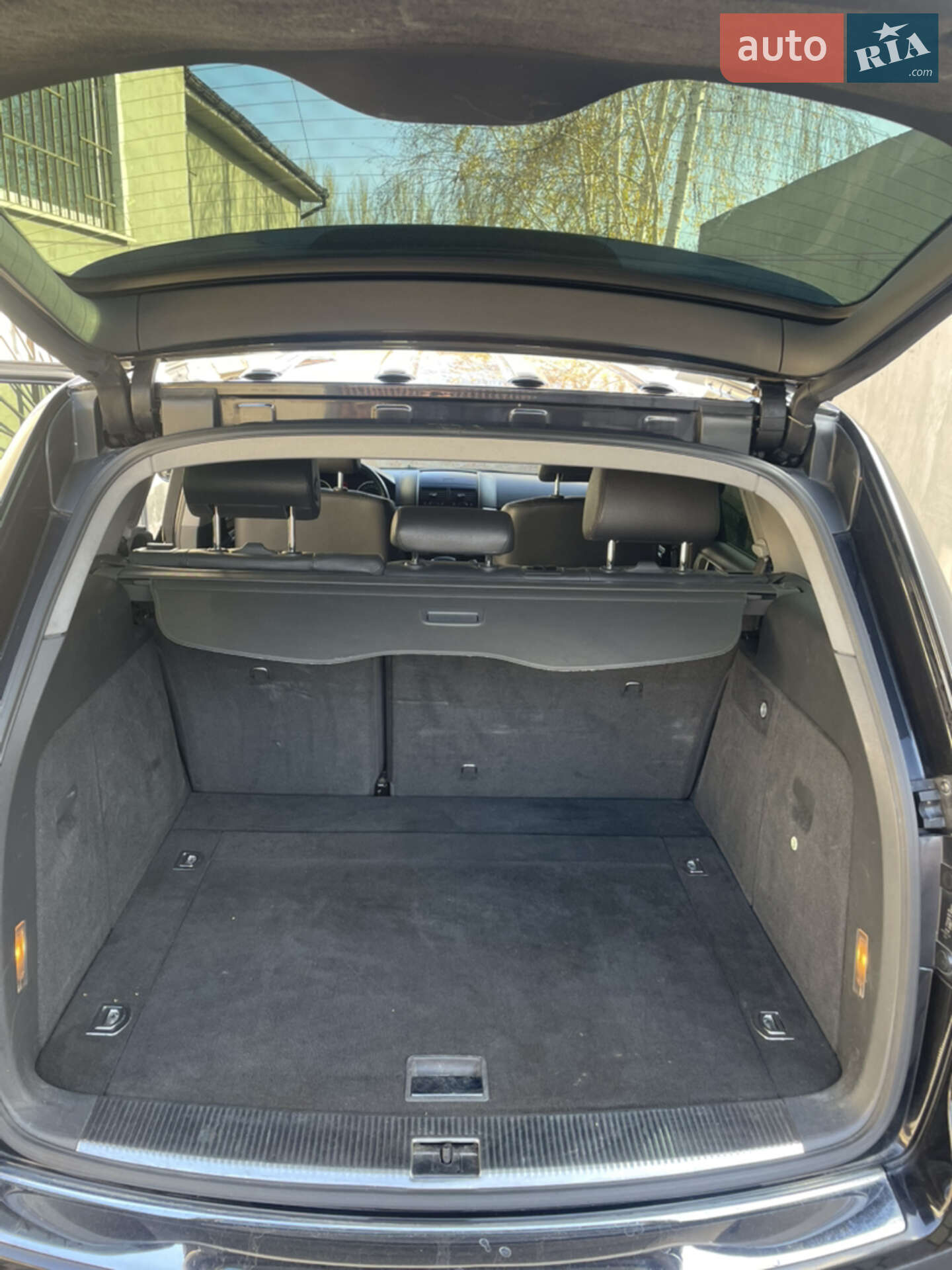 Volkswagen Touareg 2008 VIN WVGZZZ7LZ8Z000923 фото оголошення 7 з 28